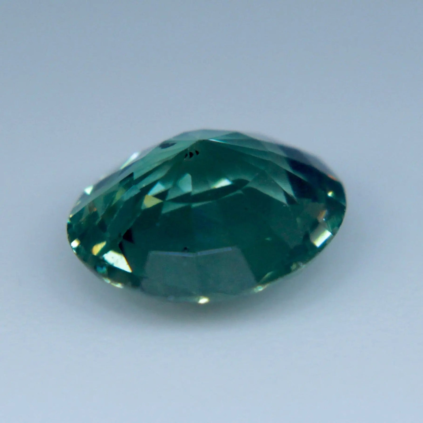 Natural Green Sapphire - Sapphirepal