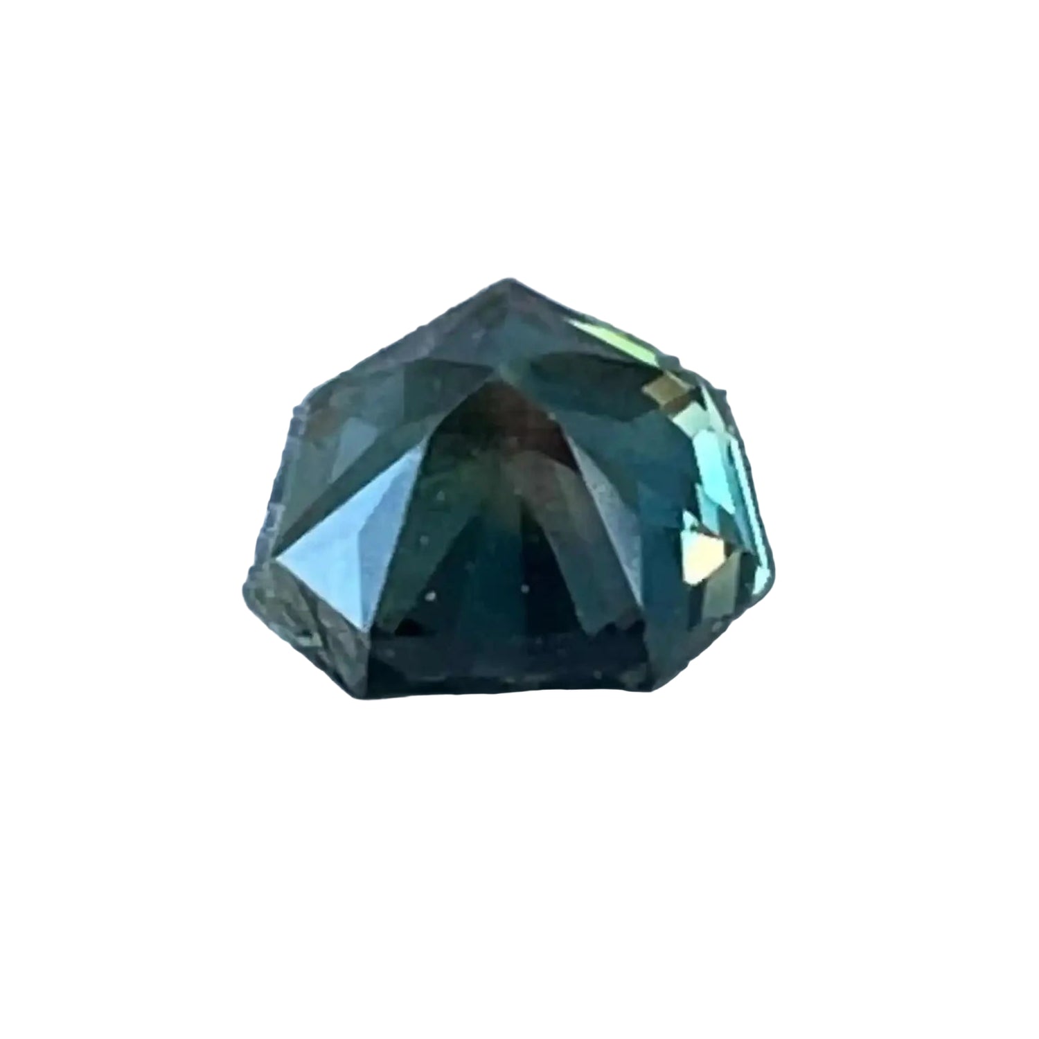 Trillion cut green sapphire 5.54 × 5.18 × 3.37 mm – faceted earth-sourced gem
