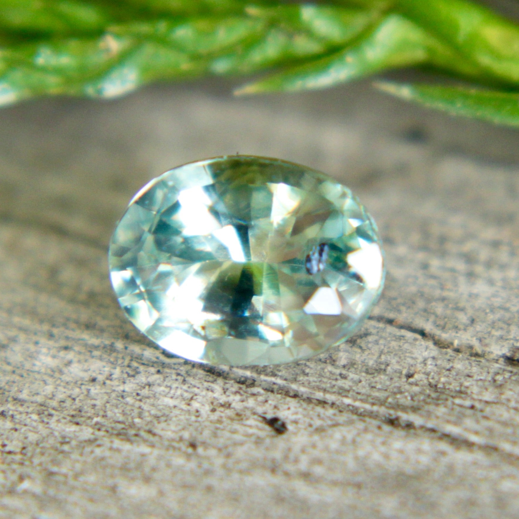 Natural Green Sapphire - Sapphirepal