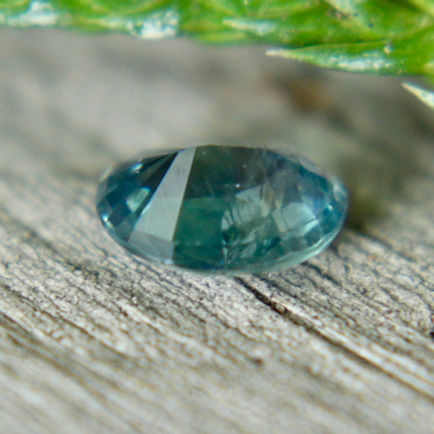 Natural Green Sapphire - Sapphirepal