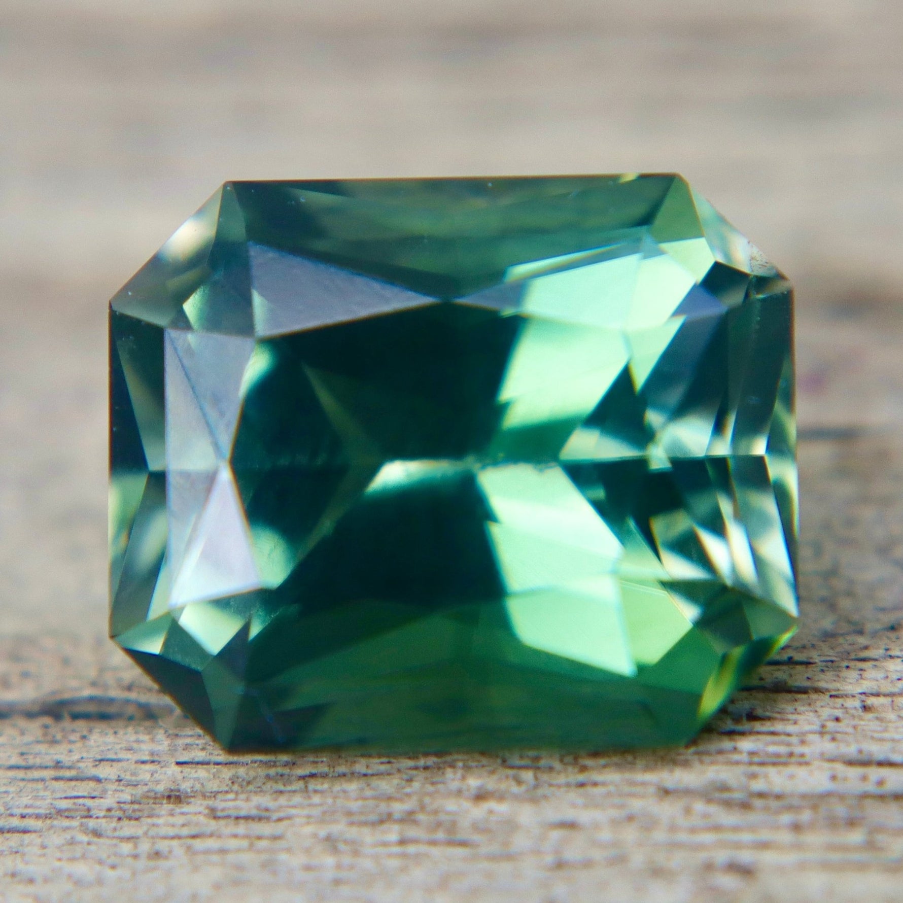 Natural Green Tourmaline 3.31 Carat Emerald Cut | VVS Ceylon Earth - Sourced Gemstone - Sapphirepal