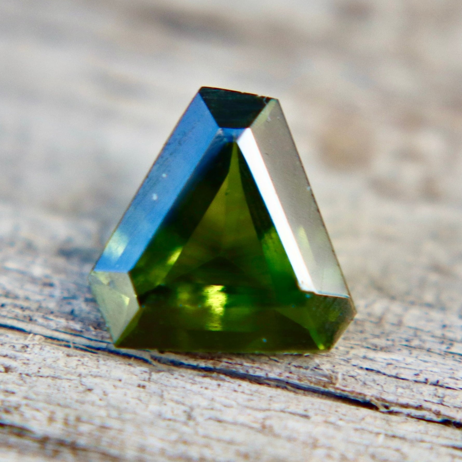 Natural Green Zircon | 1.16 Carat | Fancy Cut | Ceylon Origin | Untreated Earth Mined Gemstone - Sapphirepal