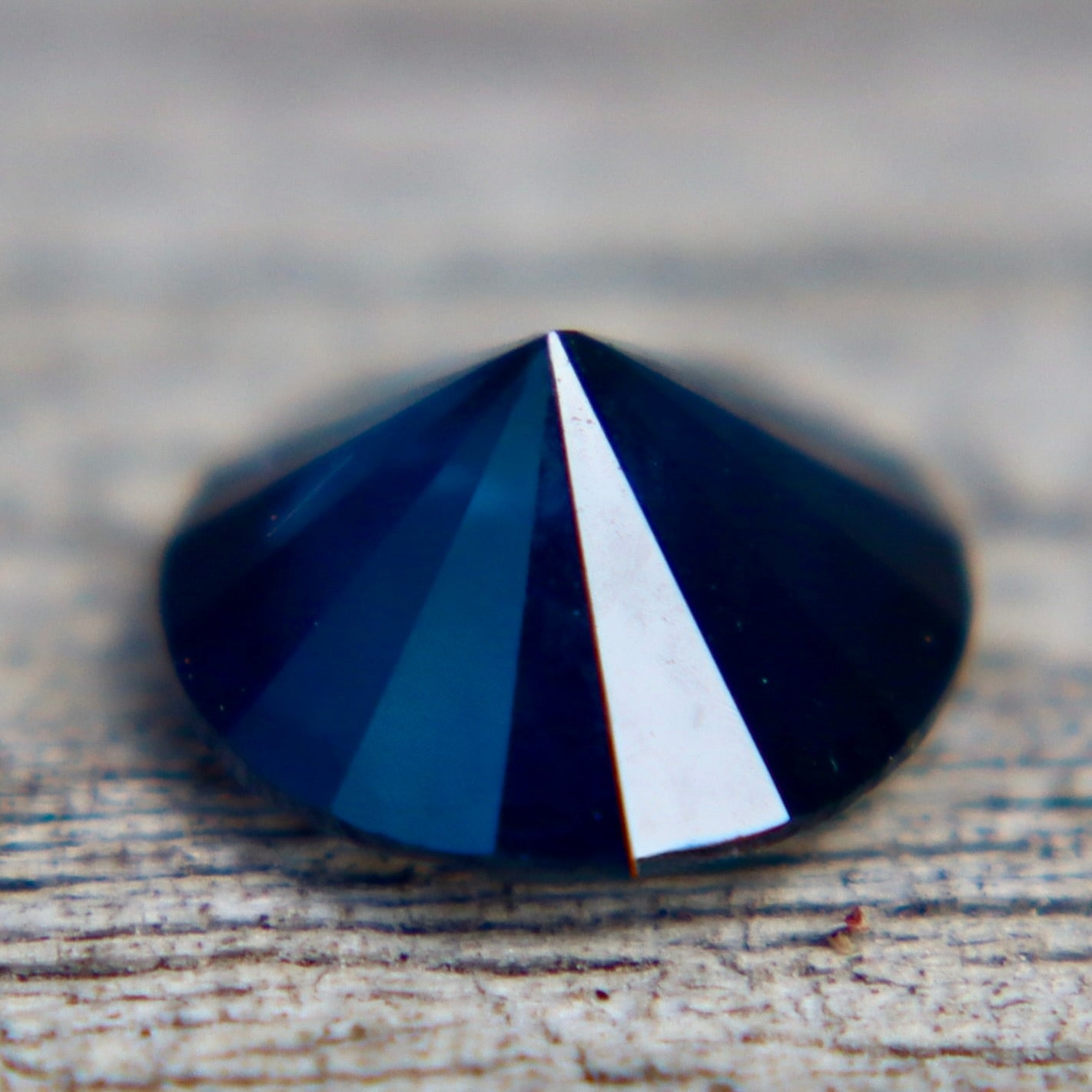 Natural Greenish Blue Sapphire 0.78ct Round Cut VS – Madagascar Teal Loose Sapphire - Sapphirepal