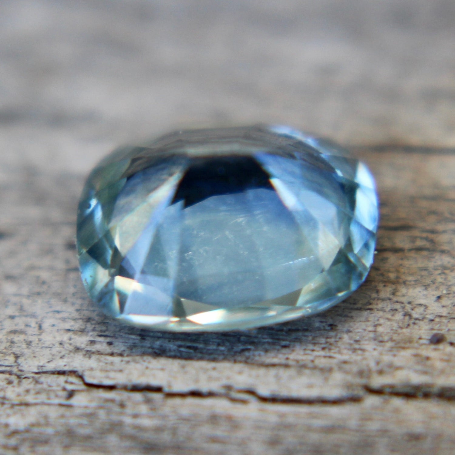 Natural Greenish Blue Sapphire - Sapphirepal