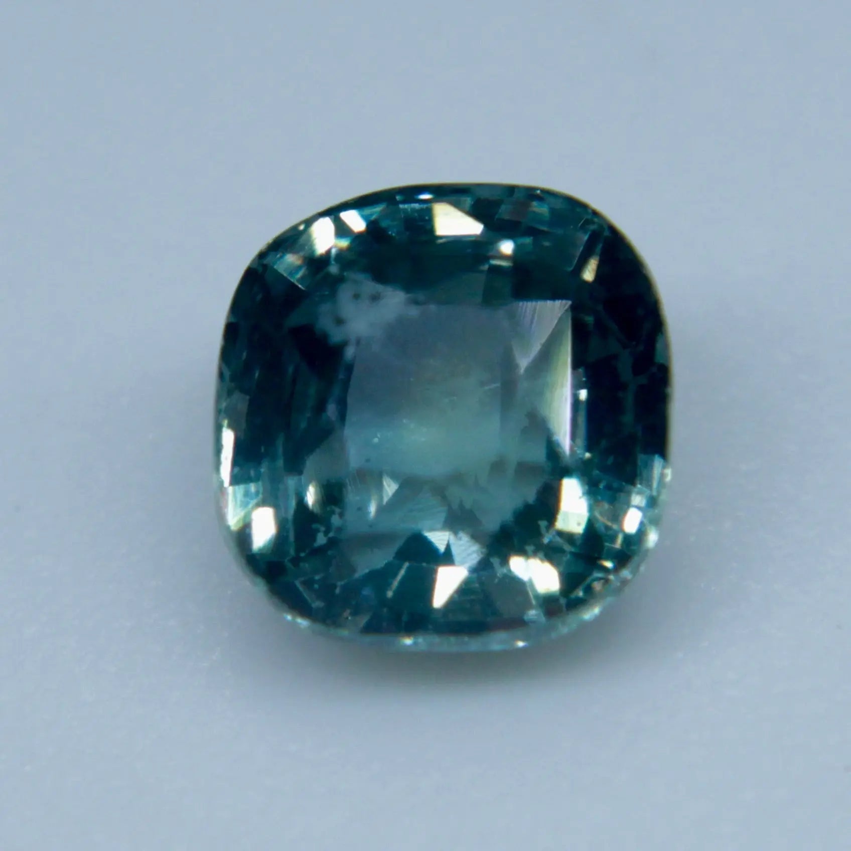 Natural Greenish Blue Sapphire - Sapphirepal