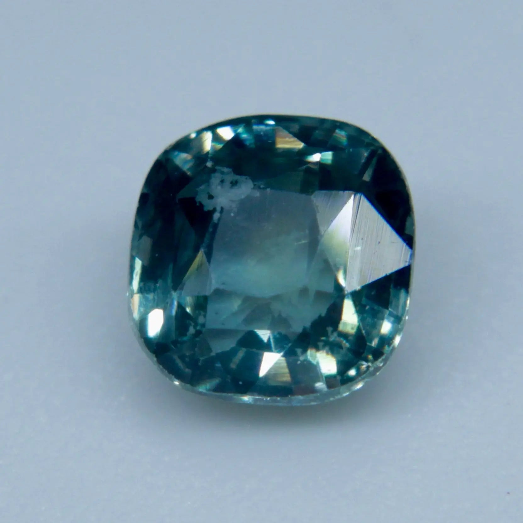 Natural Greenish Blue Sapphire - Sapphirepal
