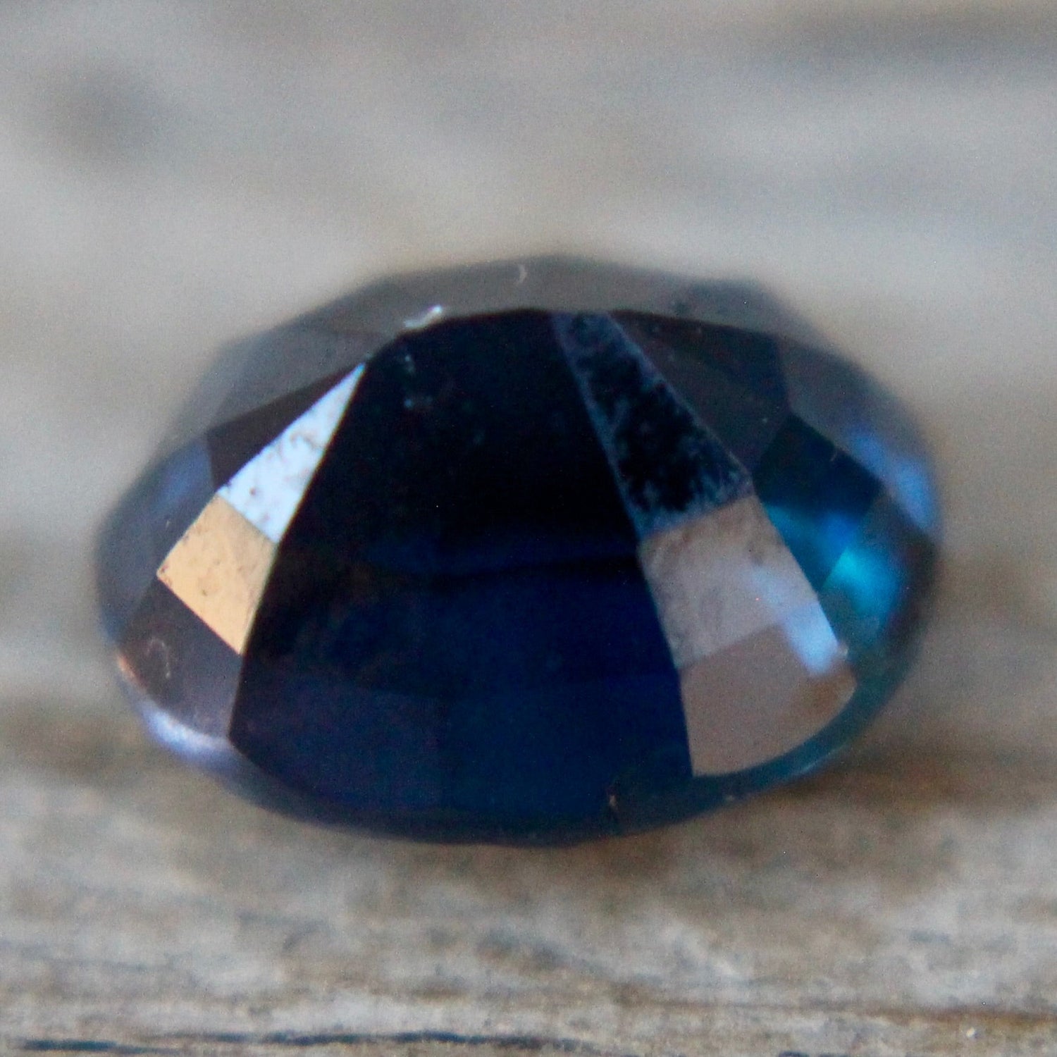 Natural Greenish Blue Sapphire - Sapphirepal