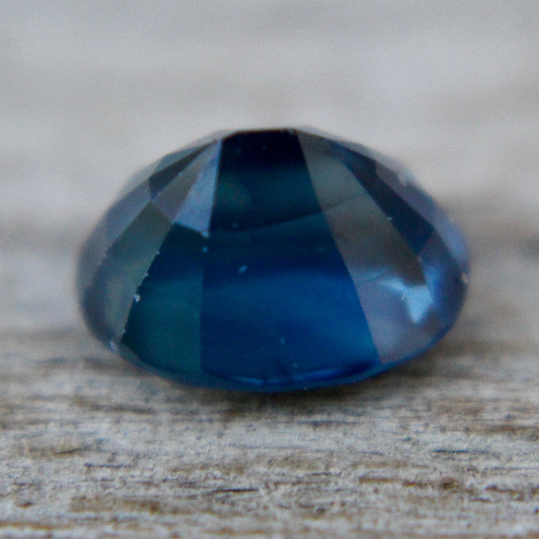 Blue-Green Teal Sapphire Loose Gemstone for Engagement Rings and Fine Jewelry