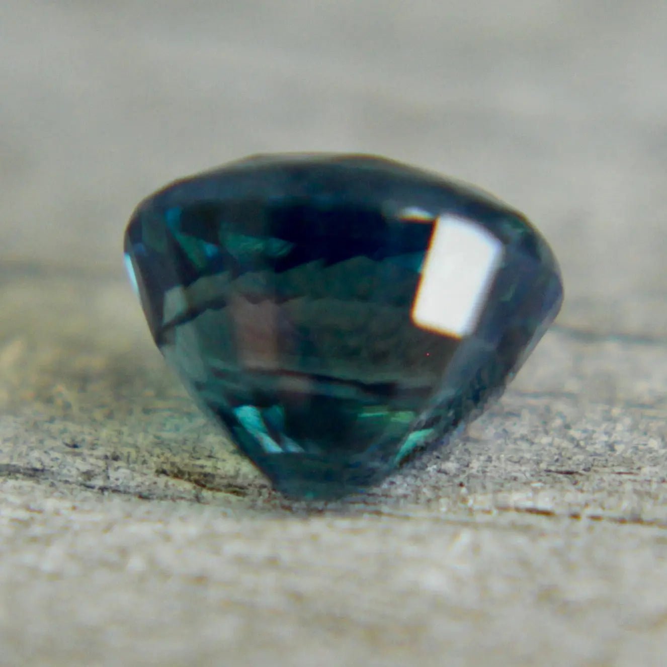 Natural Greenish Blue Sapphire - Sapphirepal