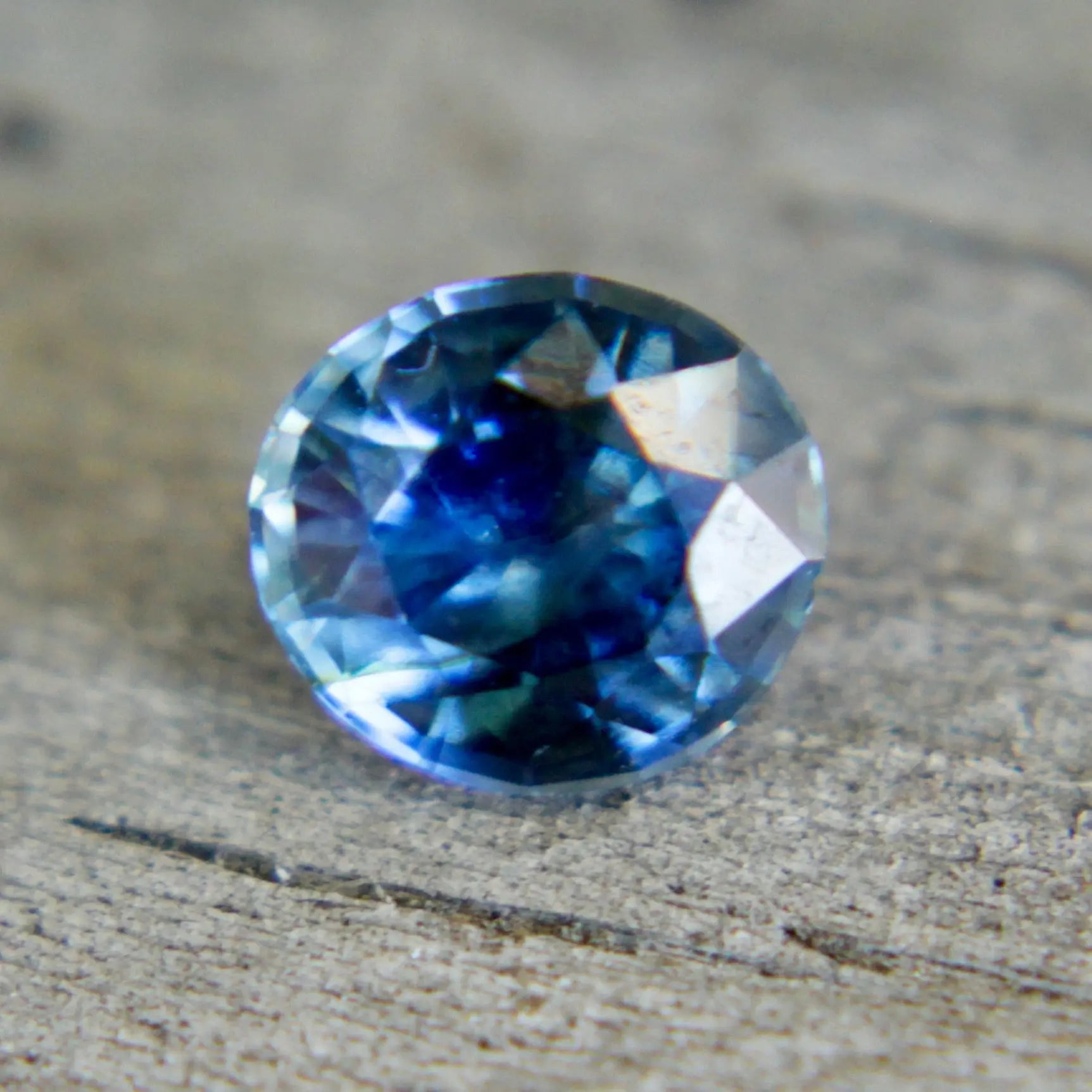 Natural Greenish Blue Sapphire - Sapphirepal