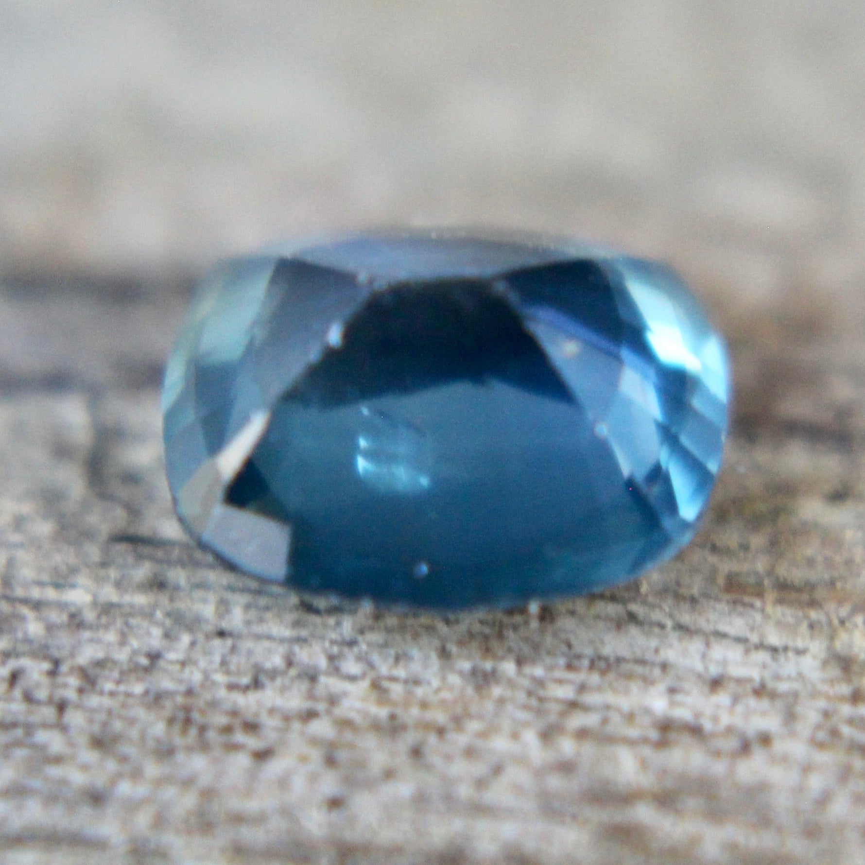 Natural Greenish Blue Sapphire - Sapphirepal
