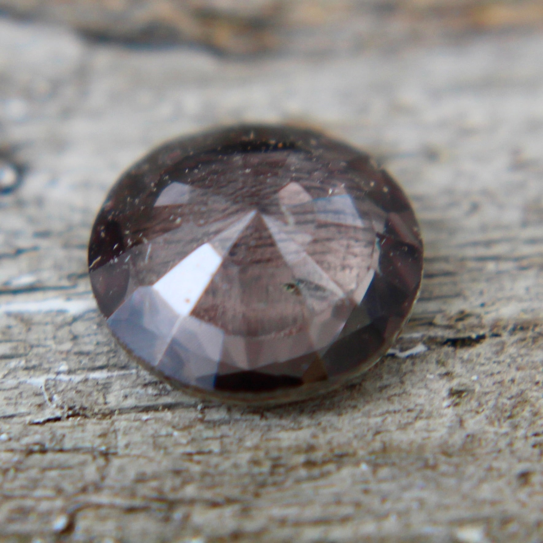 Natural Greenish Brown Sapphire - Sapphirepal