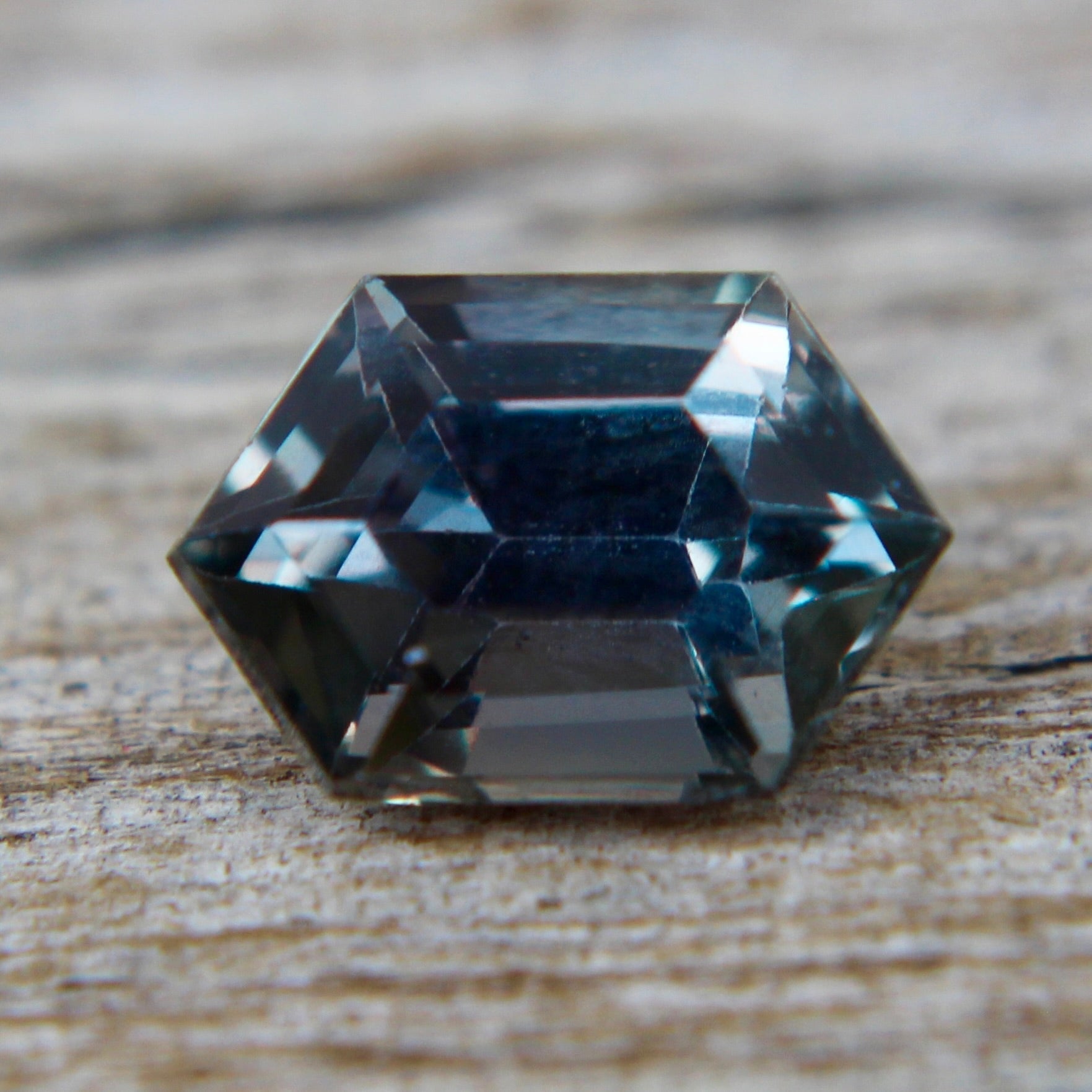 Natural Greenish Brown Sapphire - Sapphirepal