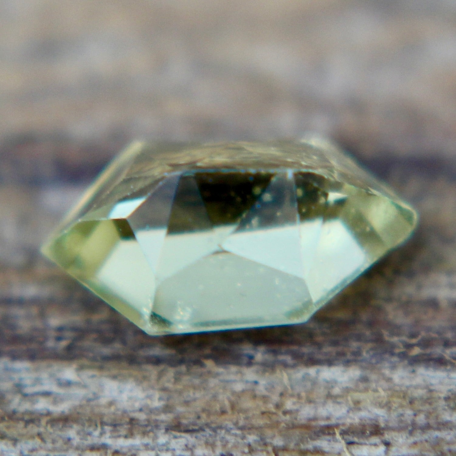 Natural Greenish Yellow Sapphire – 1.01 Carat Freeform Cut (Ceylon, Unheated) - Sapphirepal