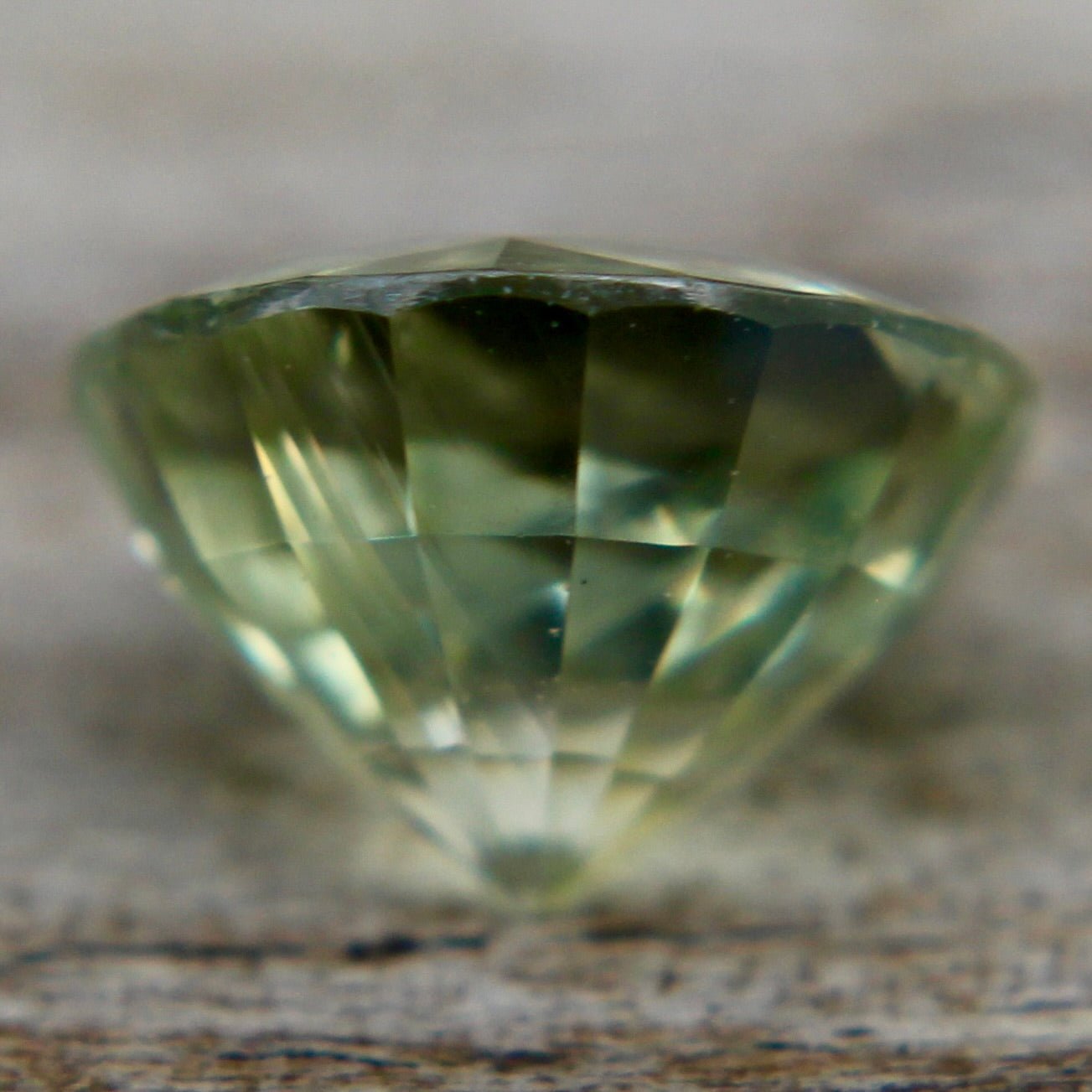 Natural Greenish Yellow Sapphire - Sapphirepal