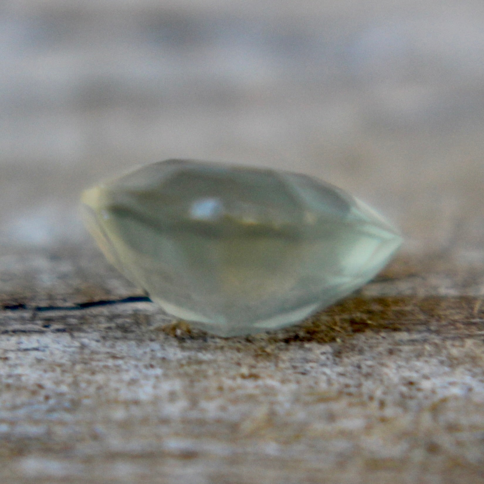 Natural Greenish Yellow Sapphire - Sapphirepal