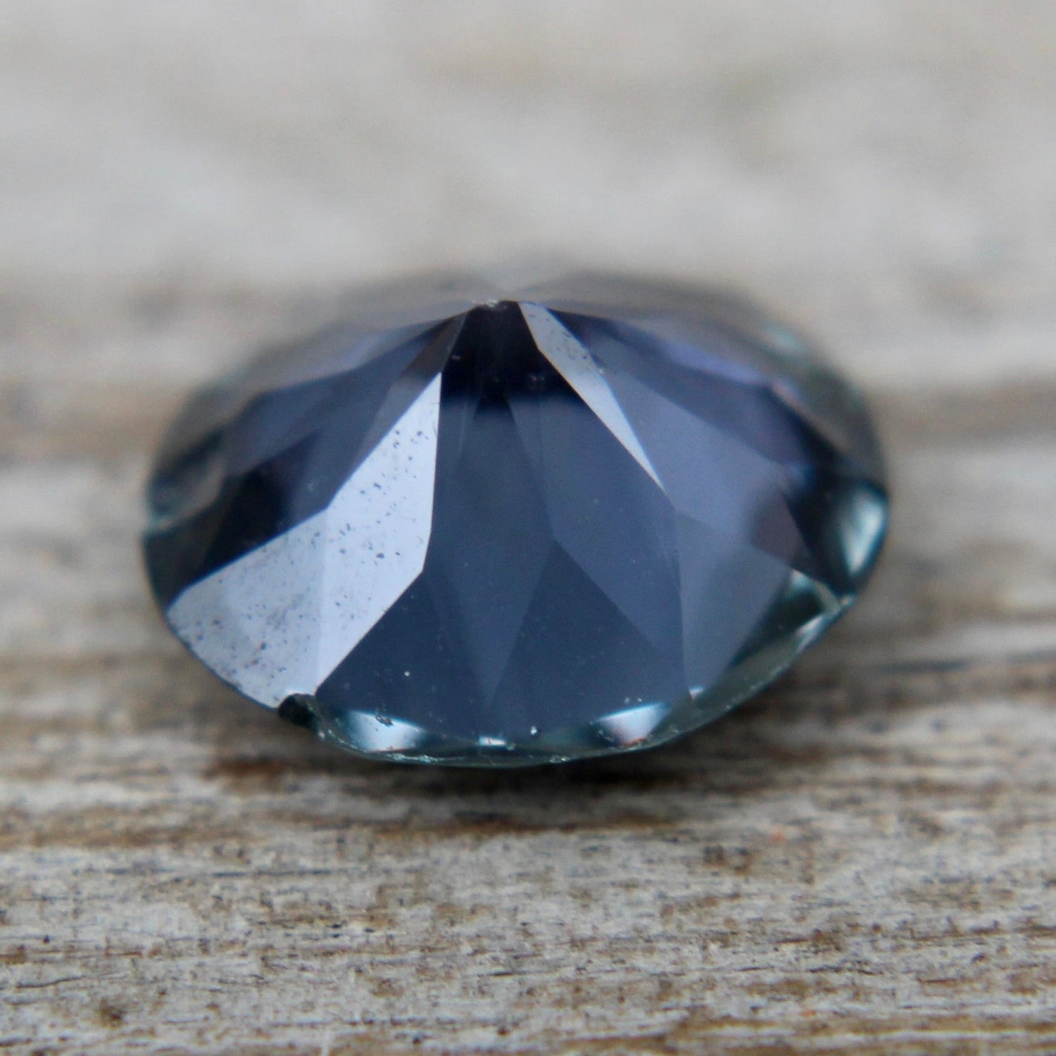 Natural Grey Sapphire – 1.00 Carat Oval Cut | Ceylon Origin | Loose Gemstone - Sapphirepal