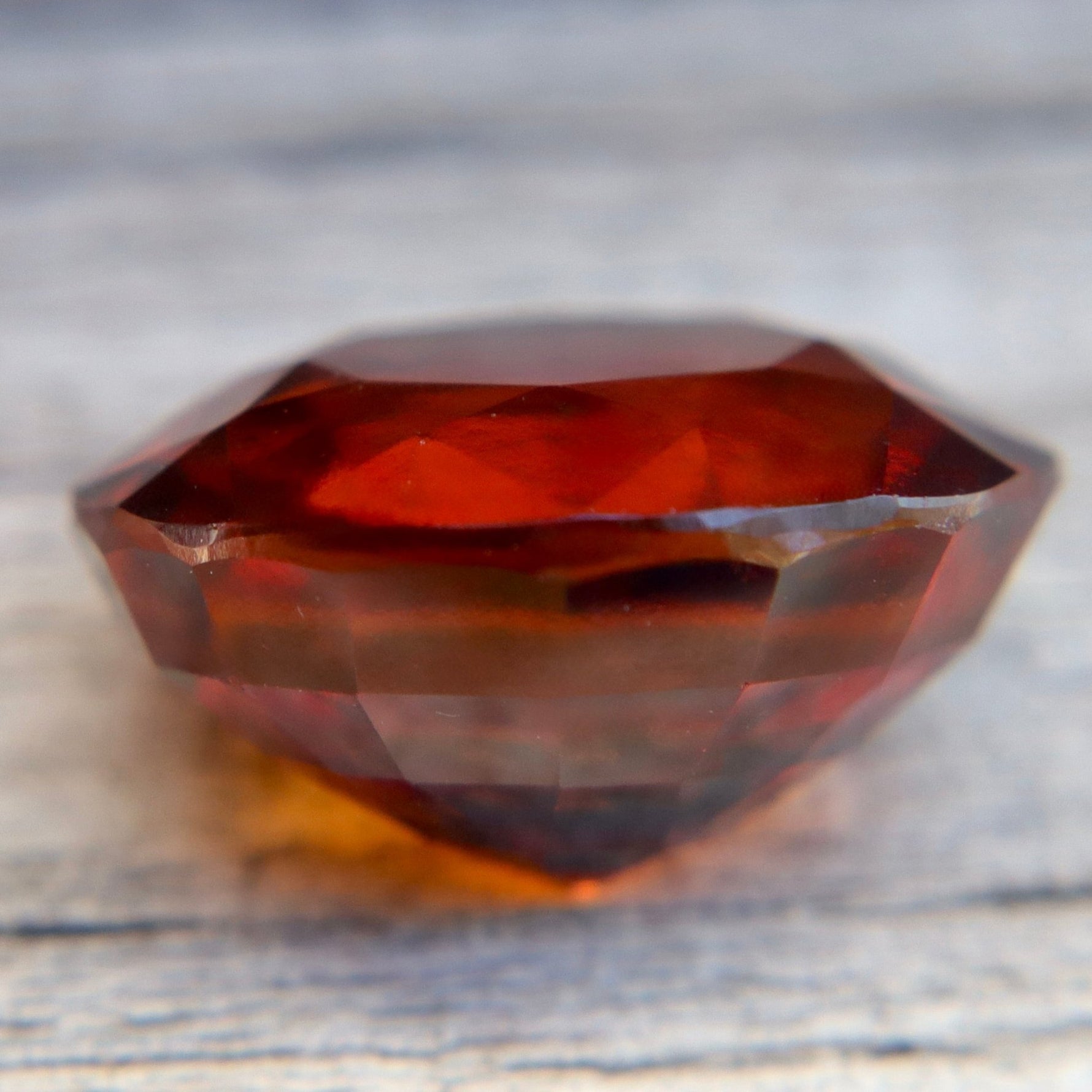 Natural Hessonite Garnet – 10.25 Carat Oval Mixed Cut Unheated Gemstone from Ceylon - Sapphirepal