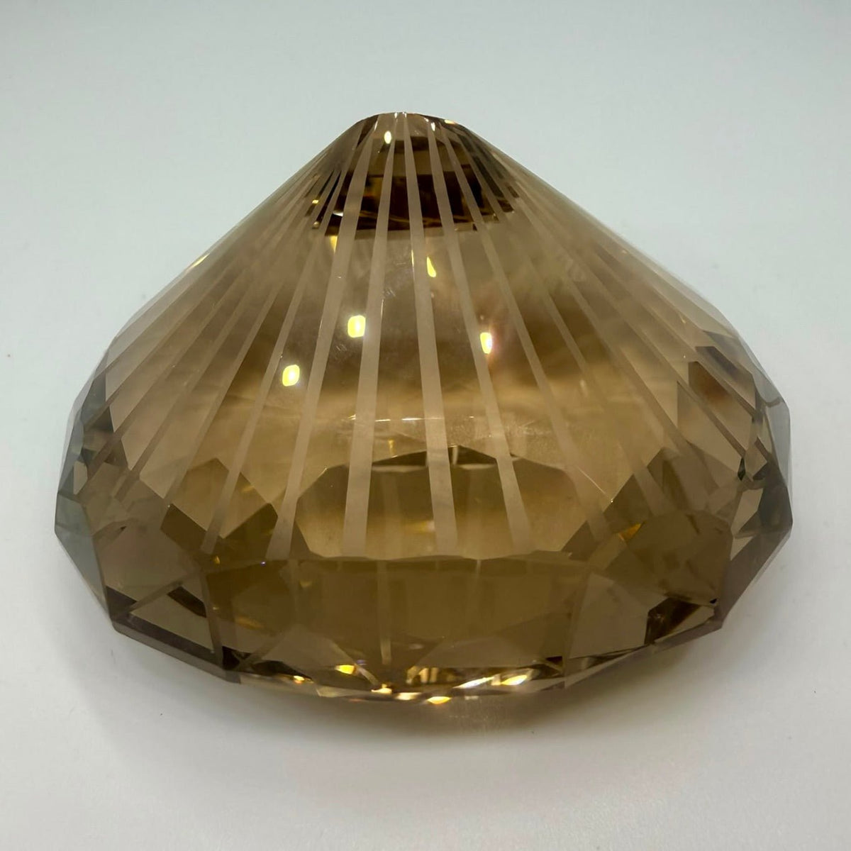 Natural Honey Quartz 765 Carat – Oval Cut from Ceylon - Sapphirepal
