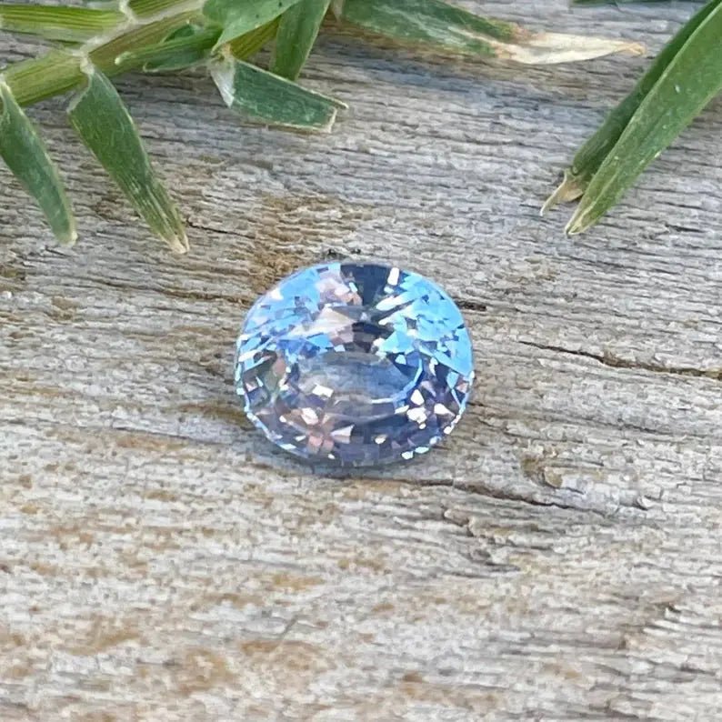 Natural Lavender Sapphire - Sapphirepal