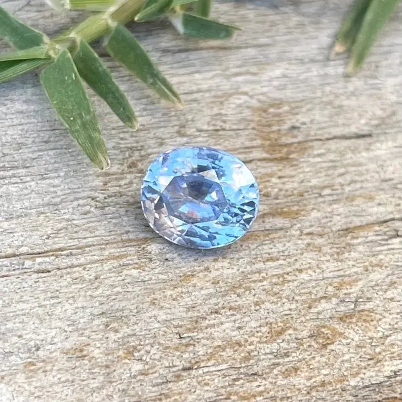 Natural Lavender Sapphire - Sapphirepal