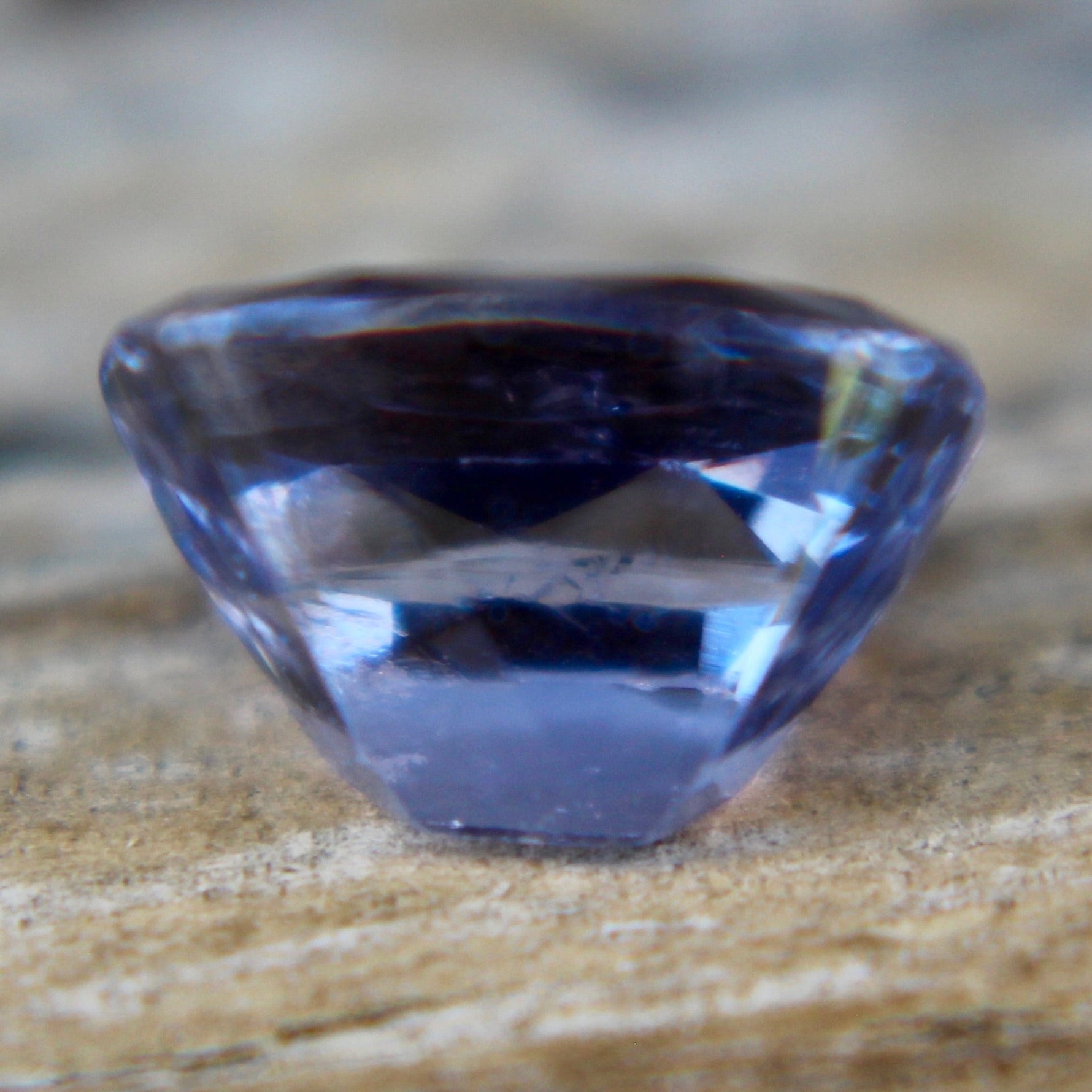Natural Lavender Sapphire - Sapphirepal