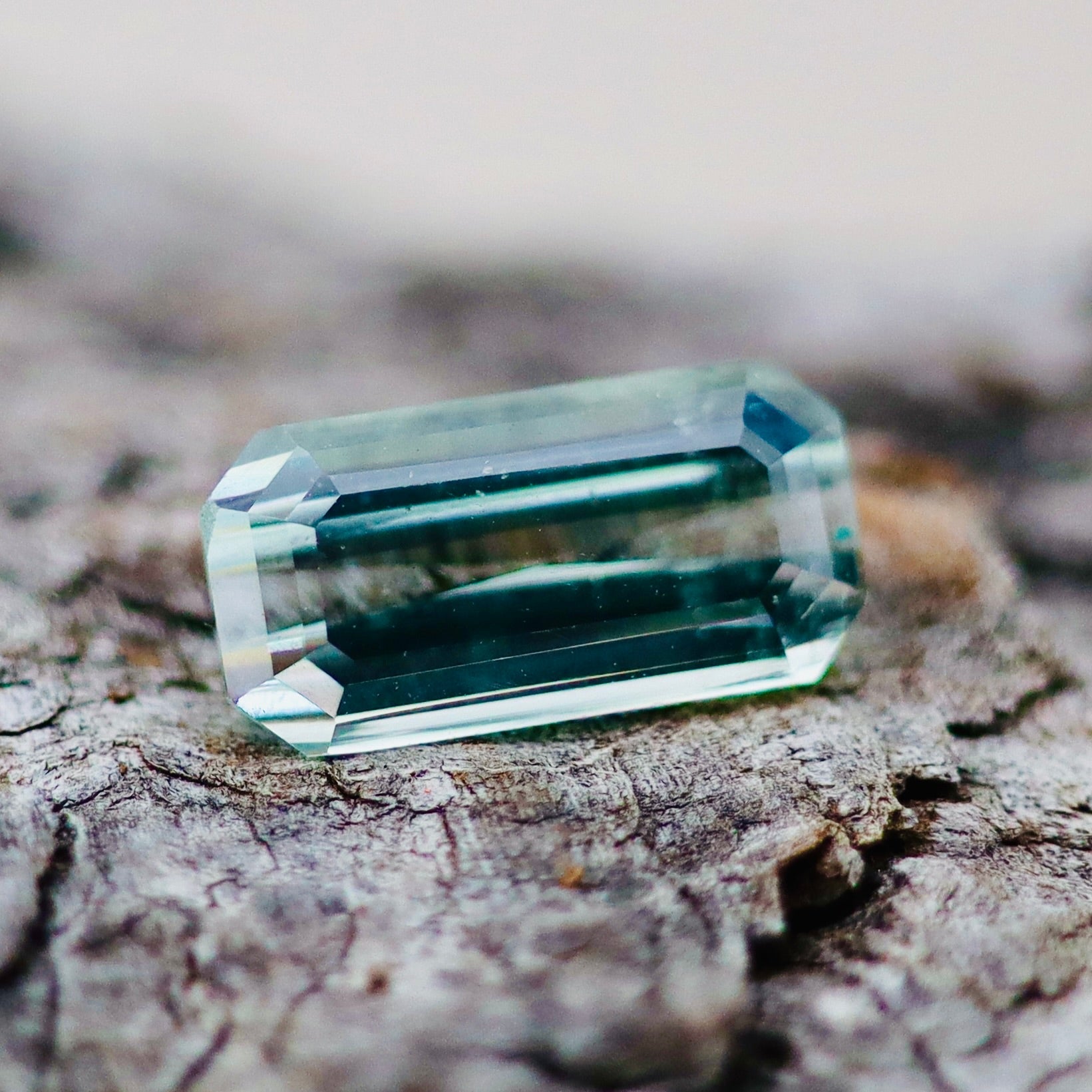 Natural Mint Green Sapphire - Sapphirepal