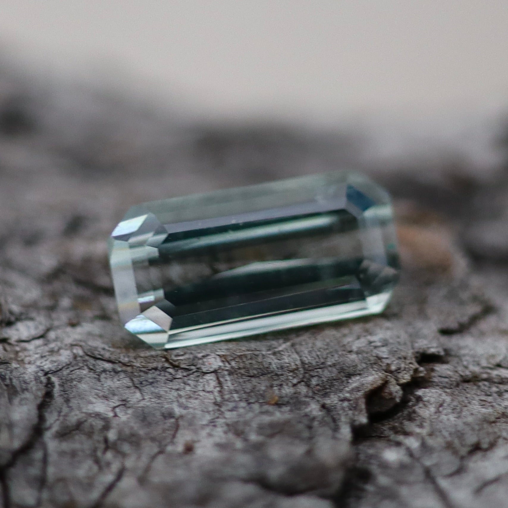 Natural Mint Green Sapphire - Sapphirepal
