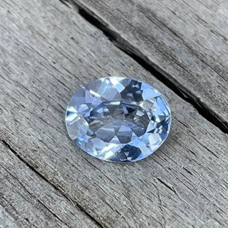 Natural Pale Blue Sapphire - Sapphirepal