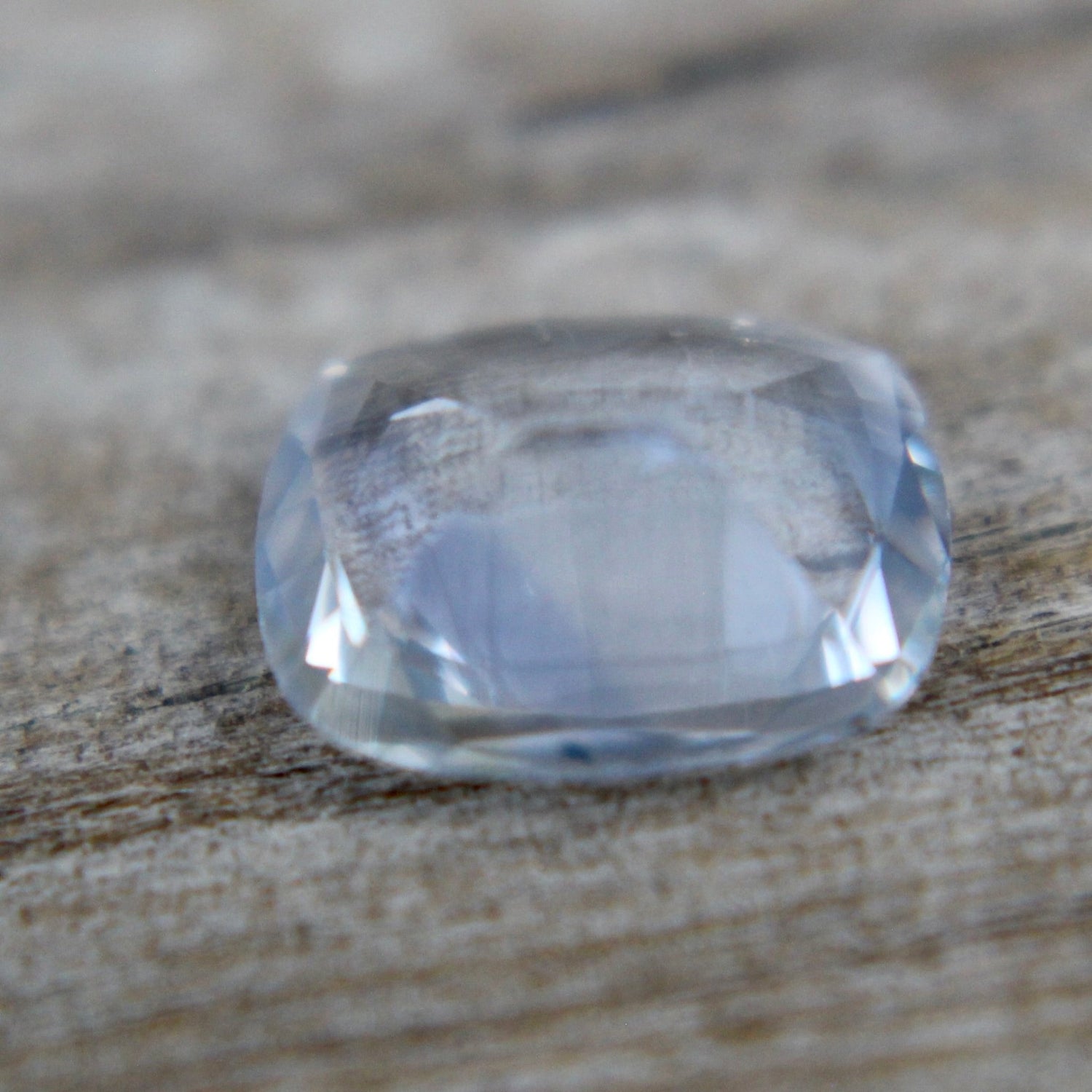 Natural Pale Blue Sapphire - Sapphirepal