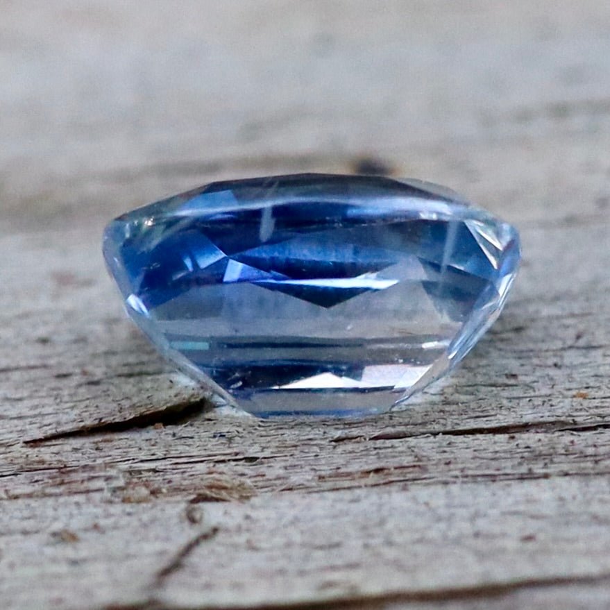 Natural Pale Blue Sapphire - Sapphirepal
