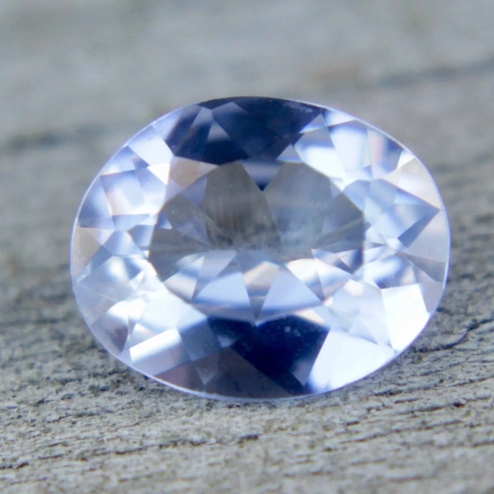 Natural Pale Blue Sapphire - Sapphirepal