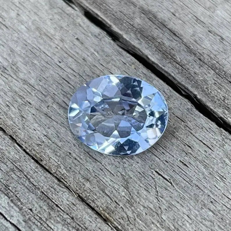 Natural Pale Blue Sapphire - Sapphirepal