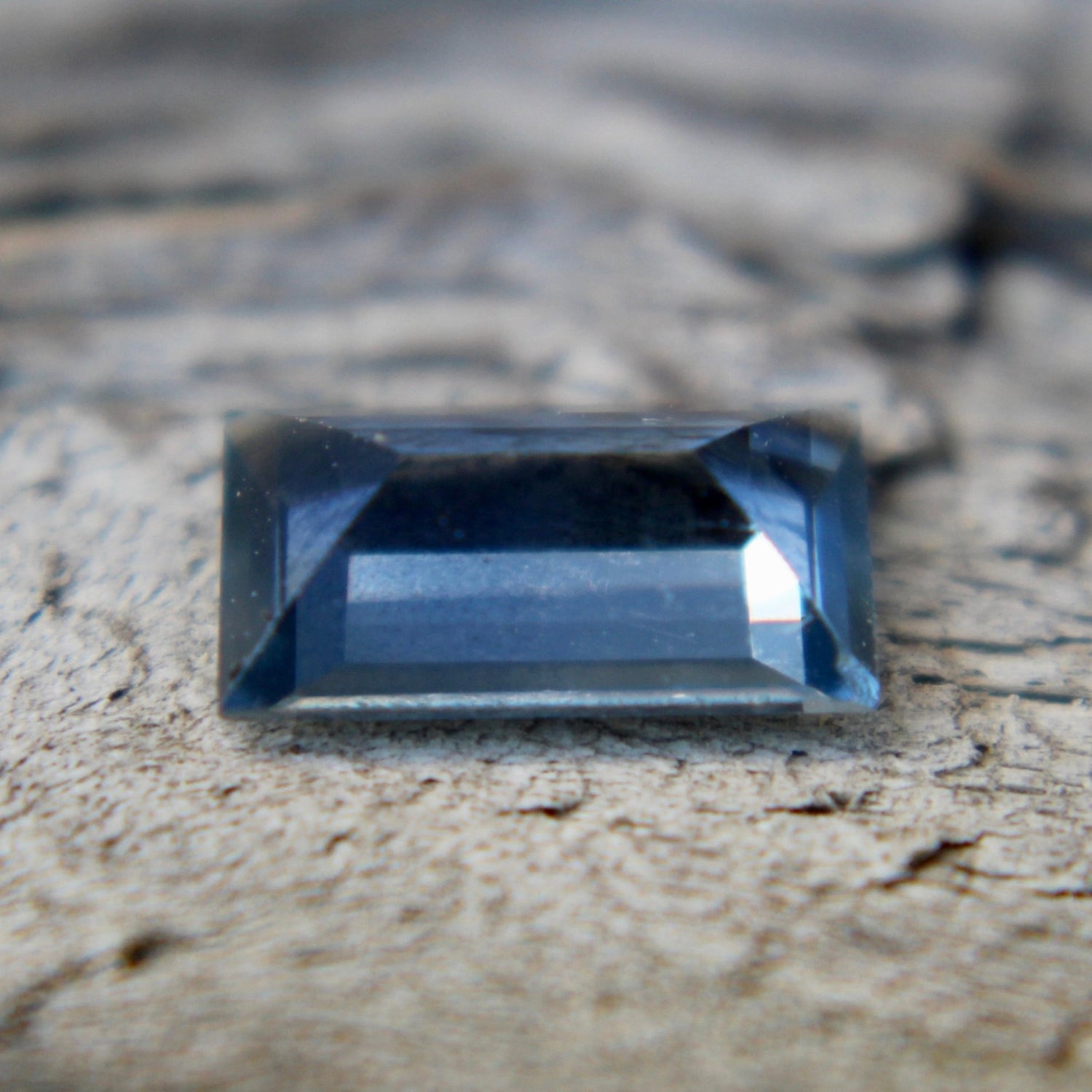 Natural Pale Blue Sapphire - Sapphirepal