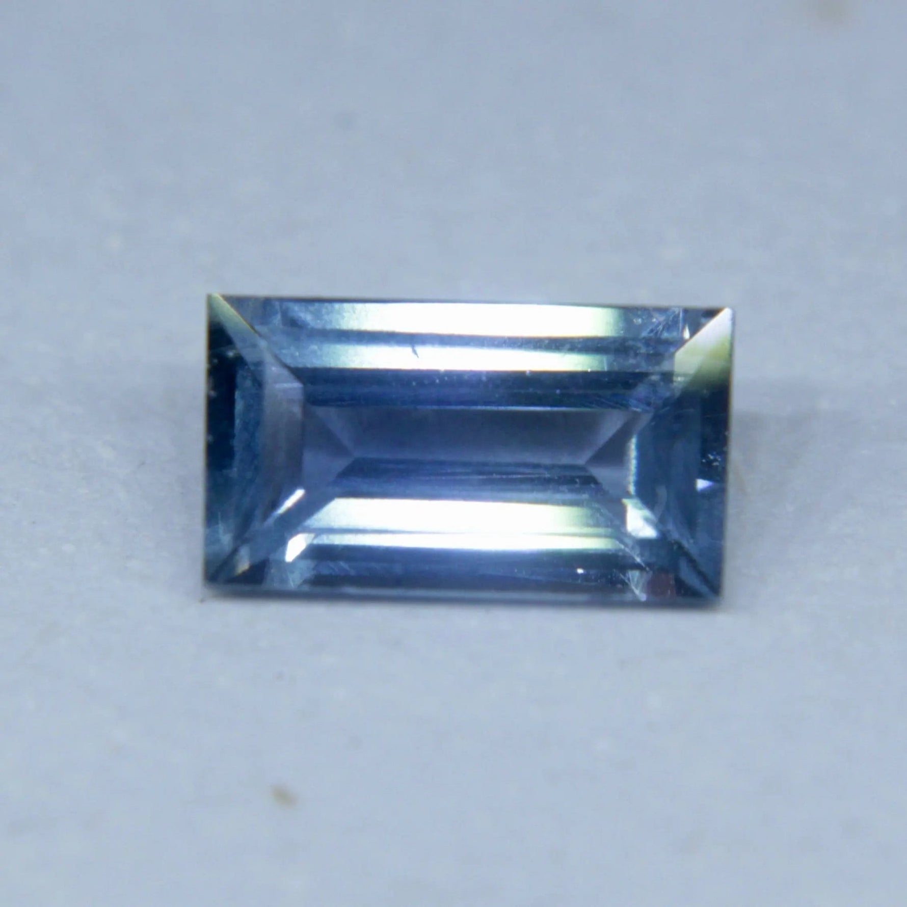 Natural Pale Blue Sapphire - Sapphirepal