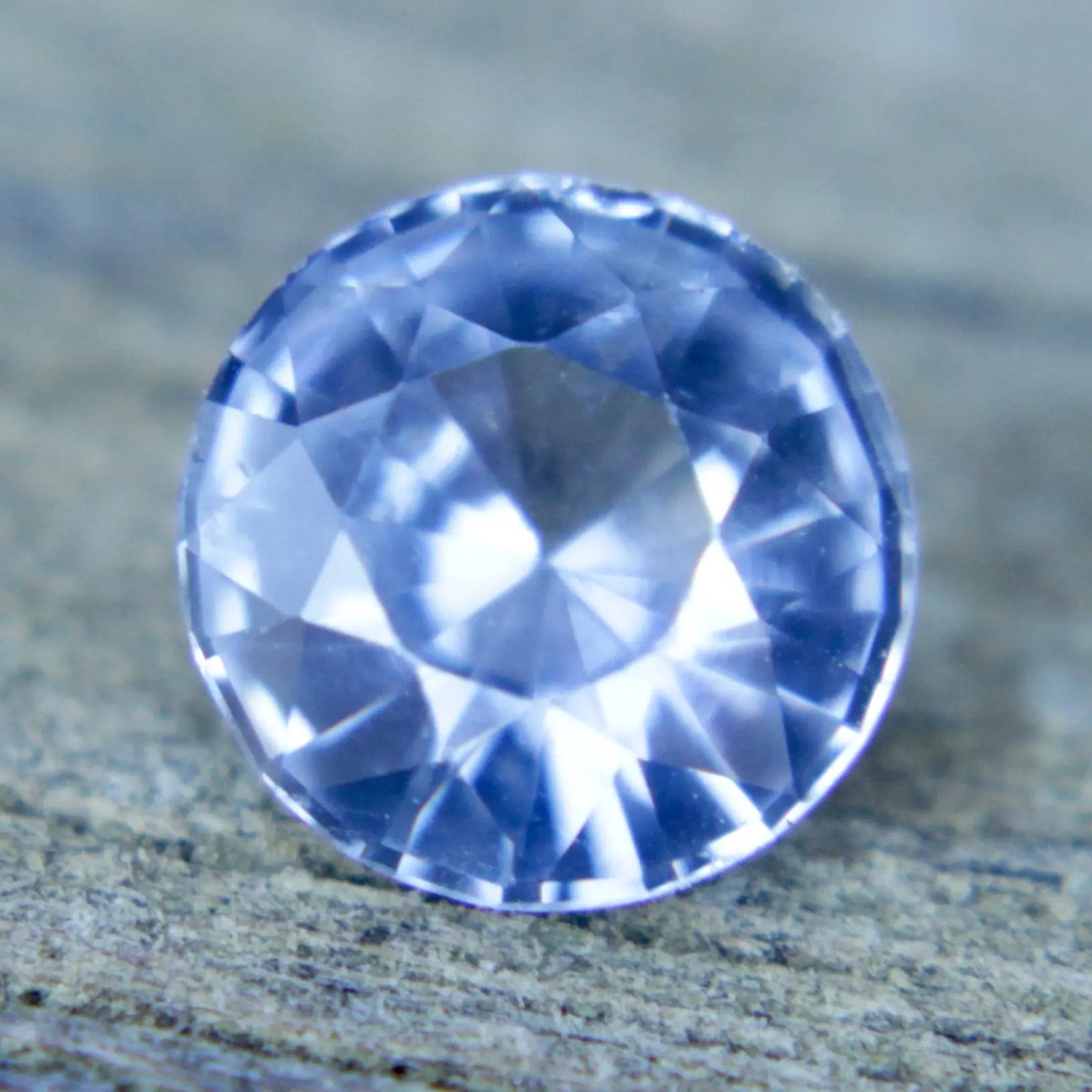 Natural Pale Blue Sapphire - Sapphirepal