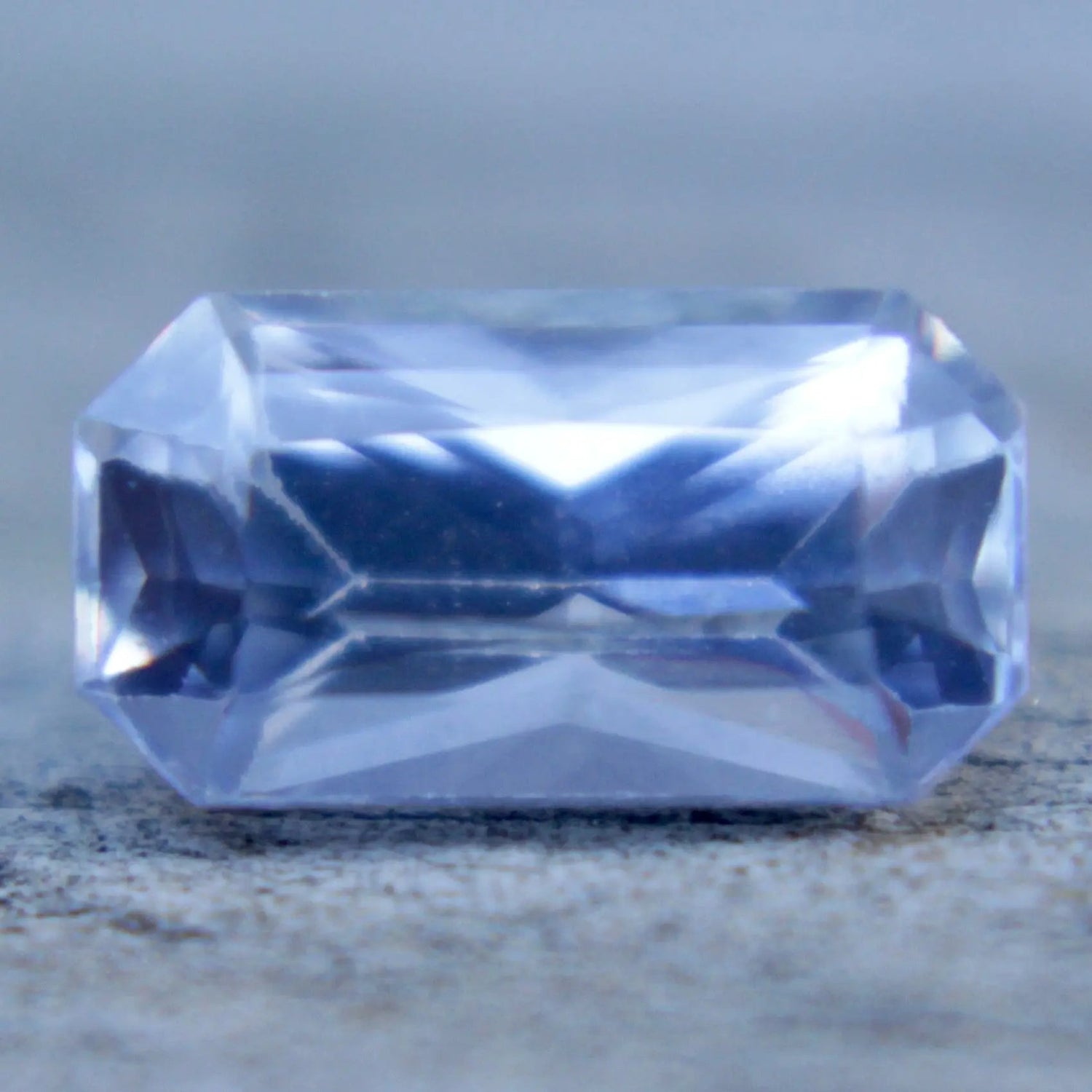 Natural Pale Blue Sapphire - Sapphirepal