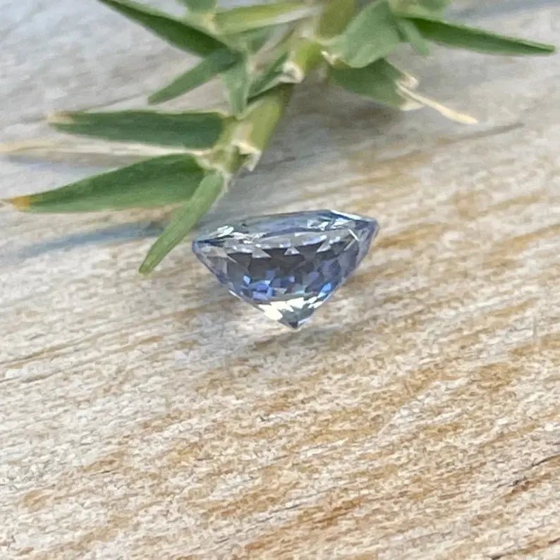 Natural Pale Blue Sapphire - Sapphirepal