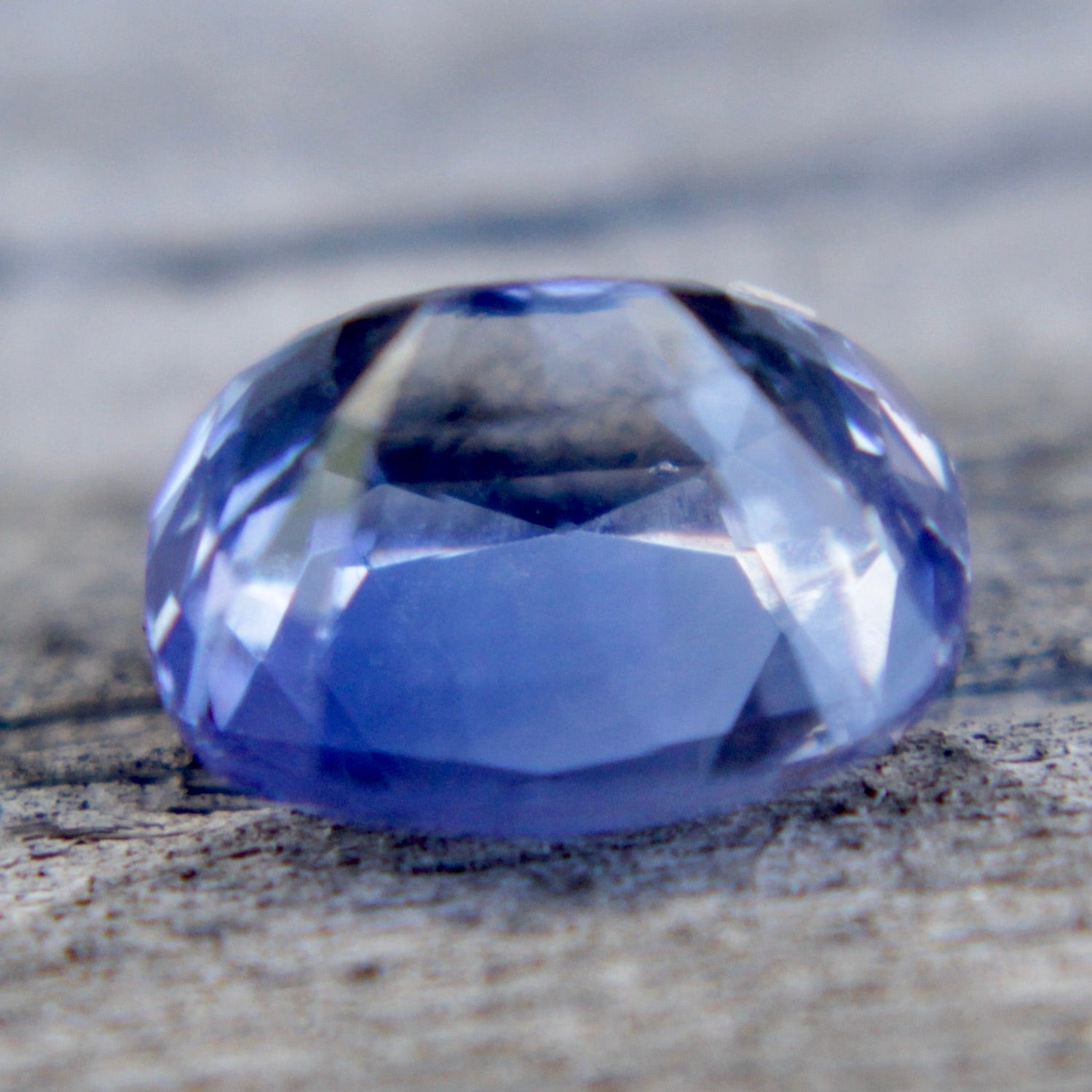 Natural Pale Blue Sapphire - Sapphirepal