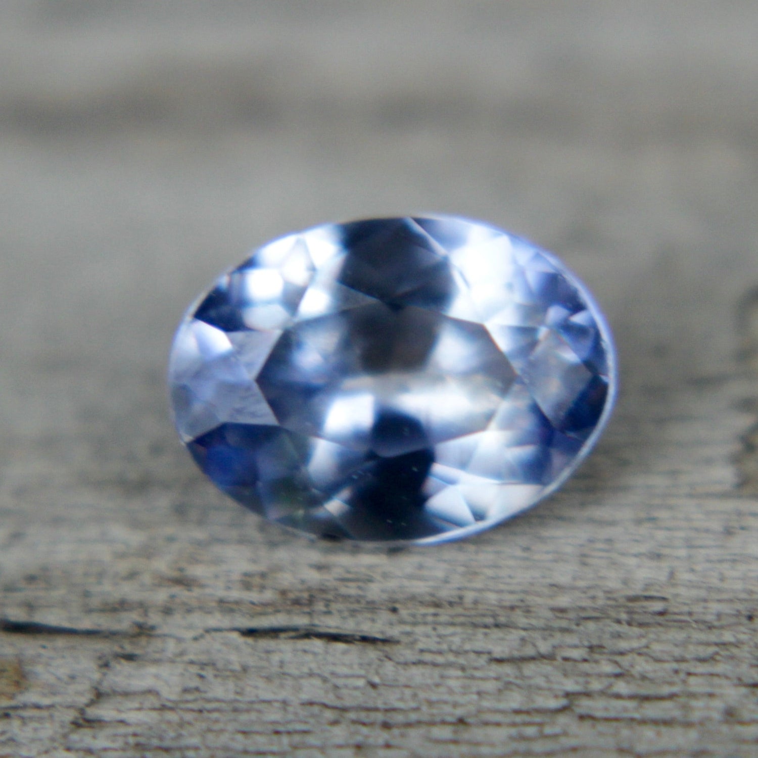 Natural Pale Blue Sapphire - Sapphirepal