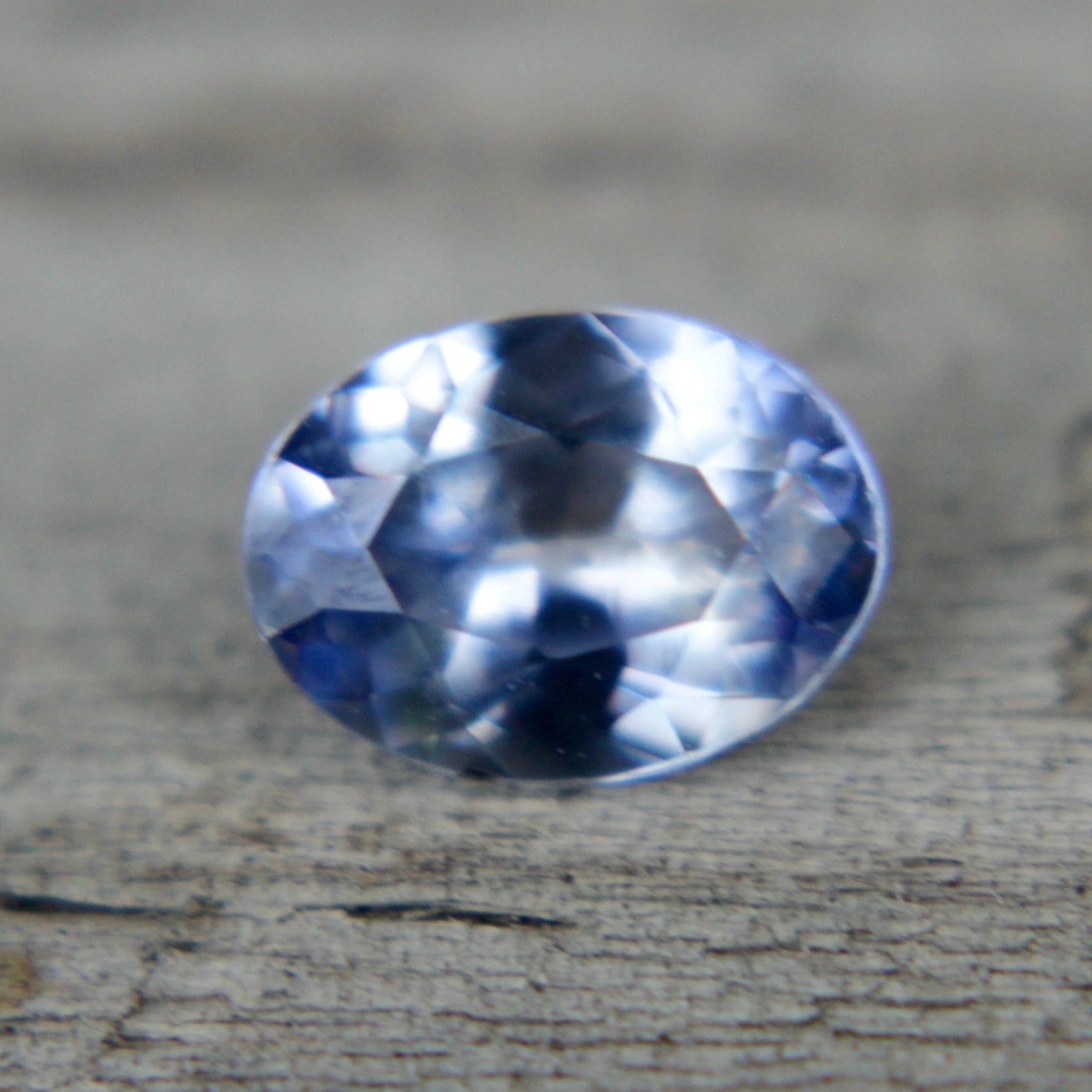 Natural Pale Blue Sapphire - Sapphirepal