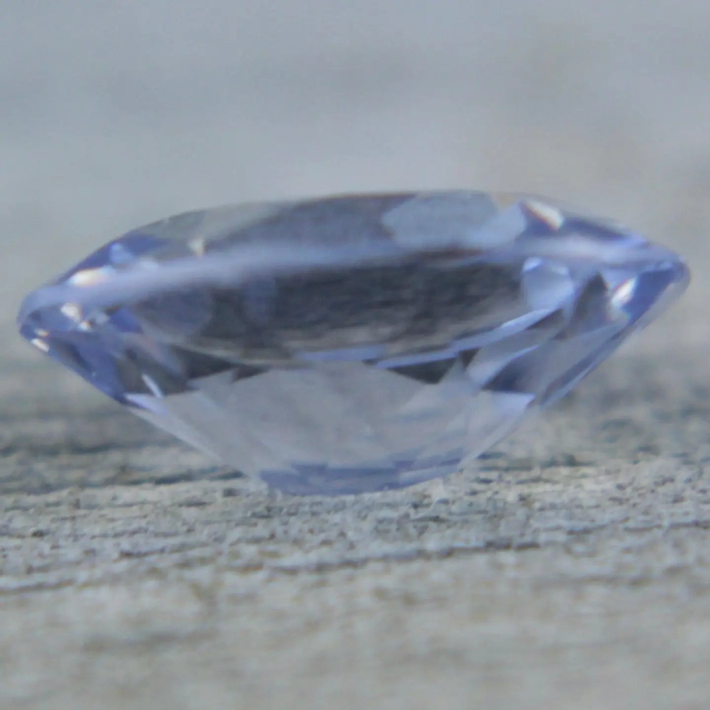 Natural Pale Blue Sapphire - Sapphirepal