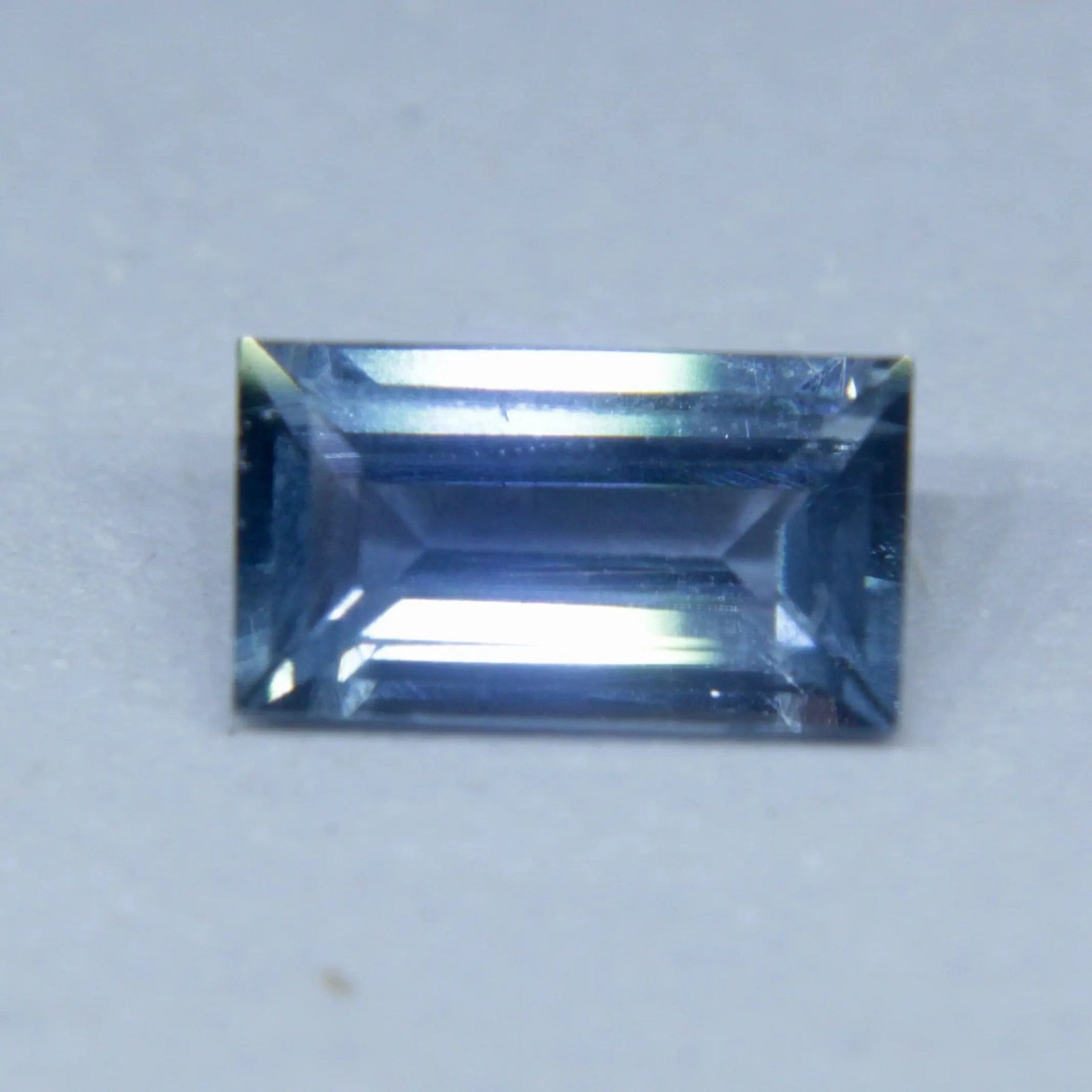 Natural Pale Blue Sapphire - Sapphirepal
