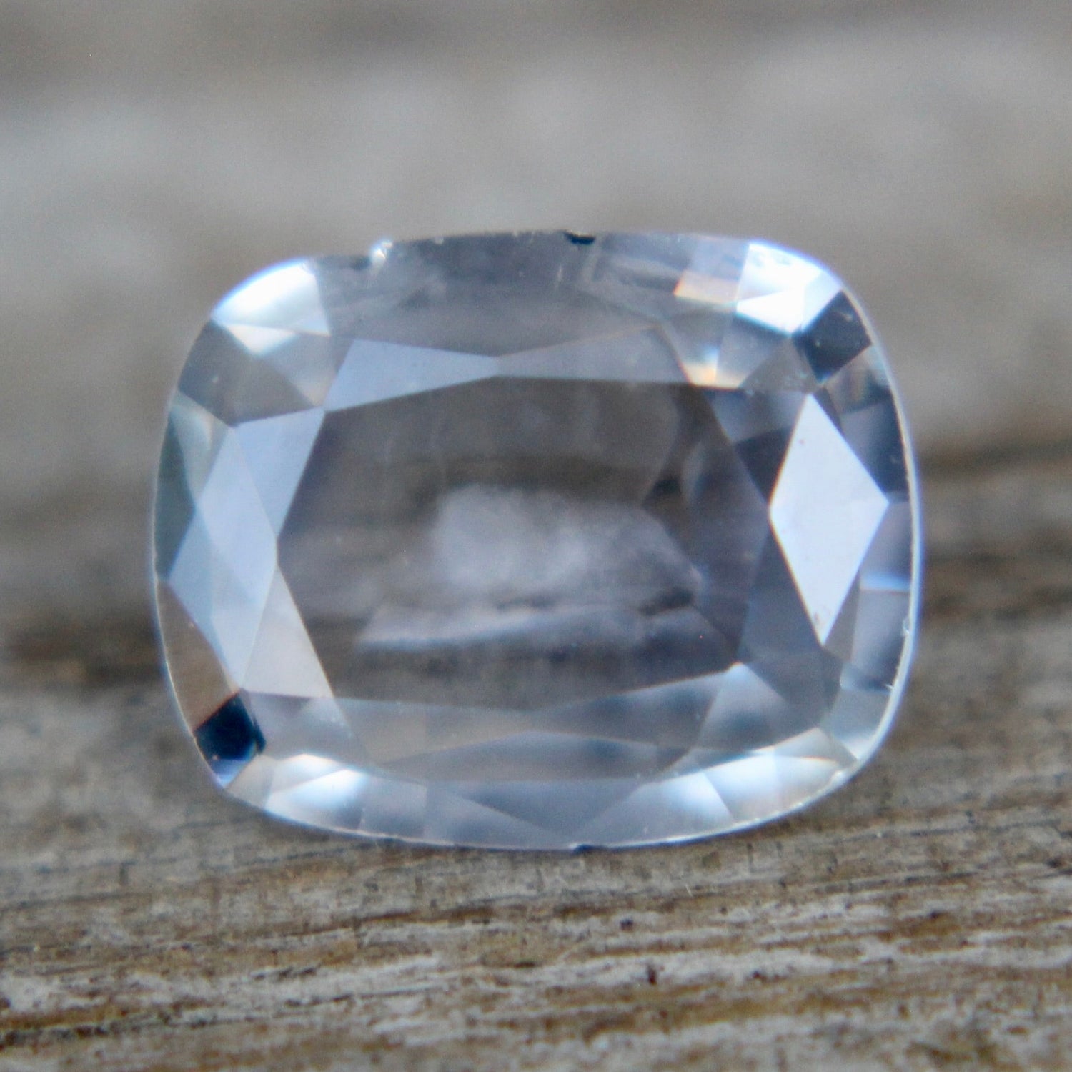 Natural Pale Blue Sapphire - Sapphirepal