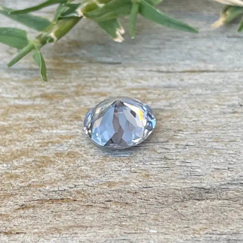 Natural Pale Blue Sapphire - Sapphirepal