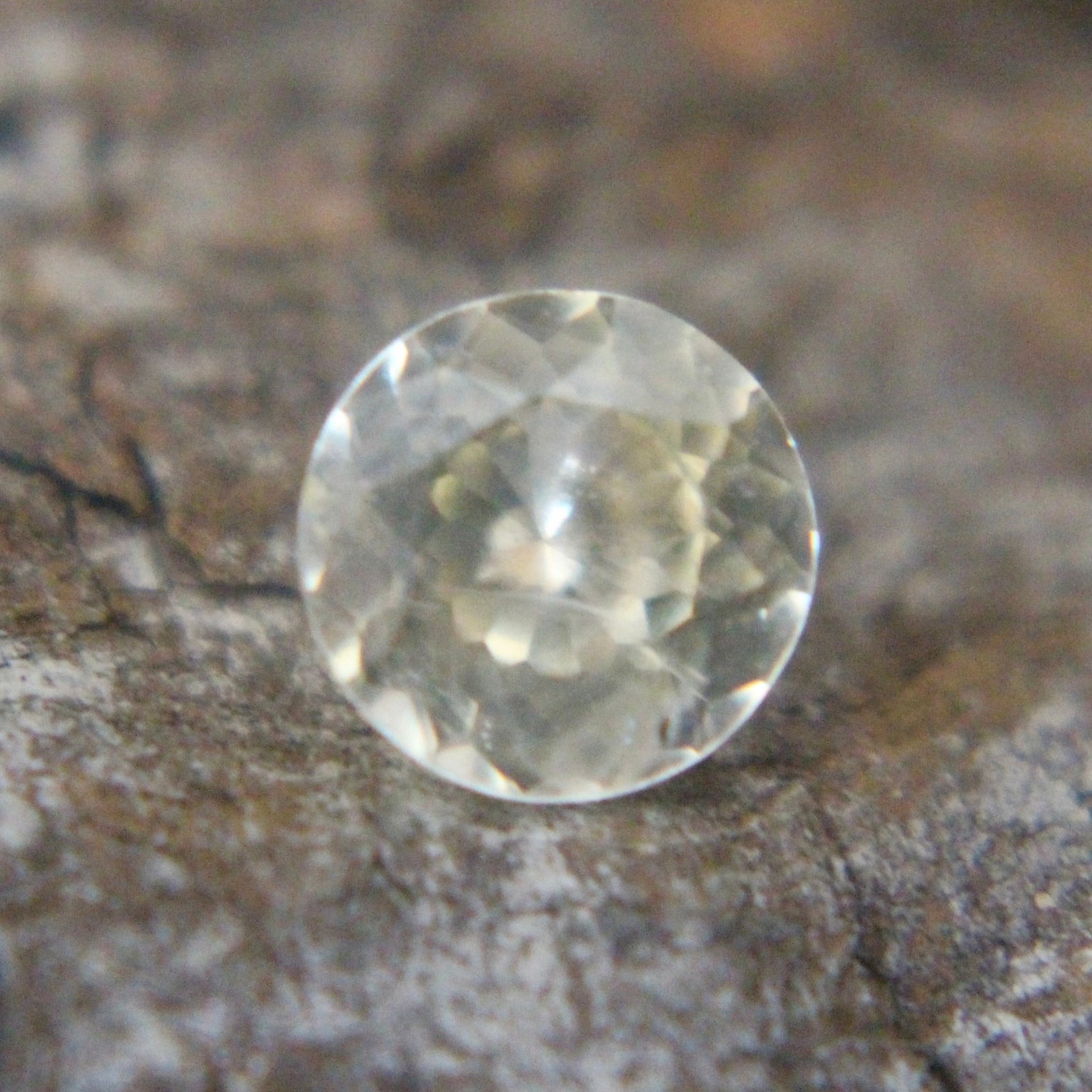 Natural Pale Champagne Sapphire - Sapphirepal