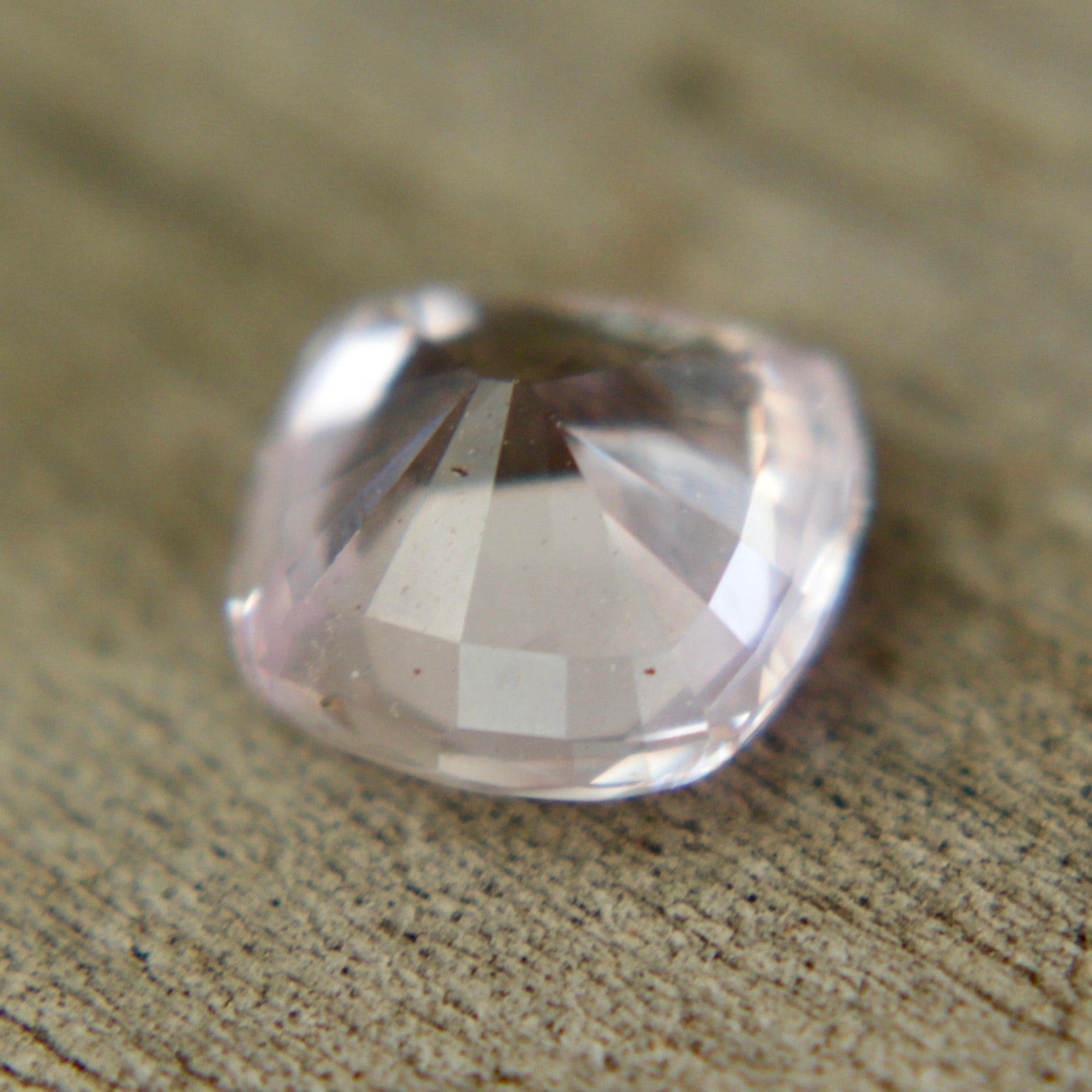 Natural Pale Pink Sapphire - Sapphirepal