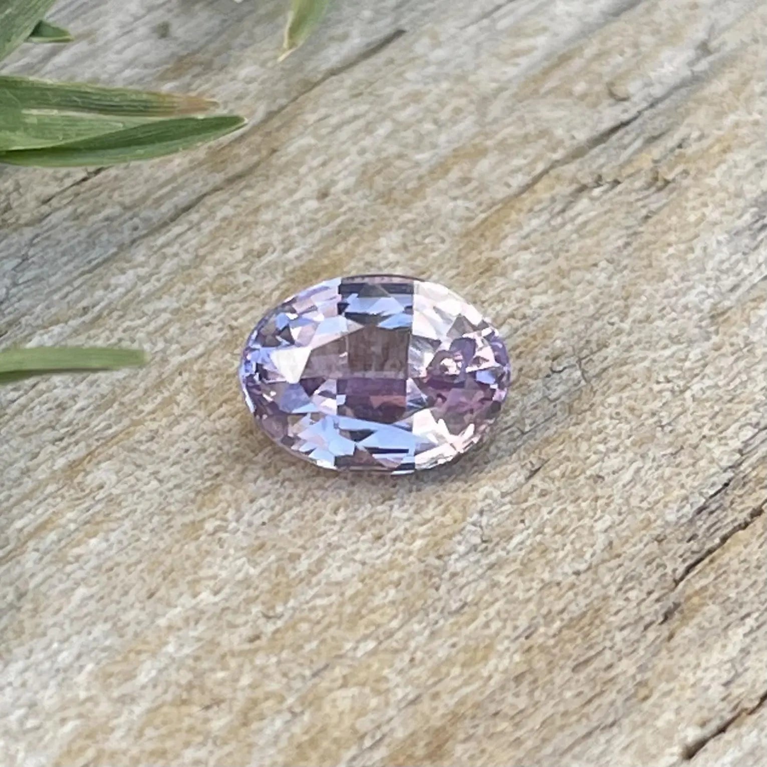 Natural Pale Pink Sapphire - Sapphirepal