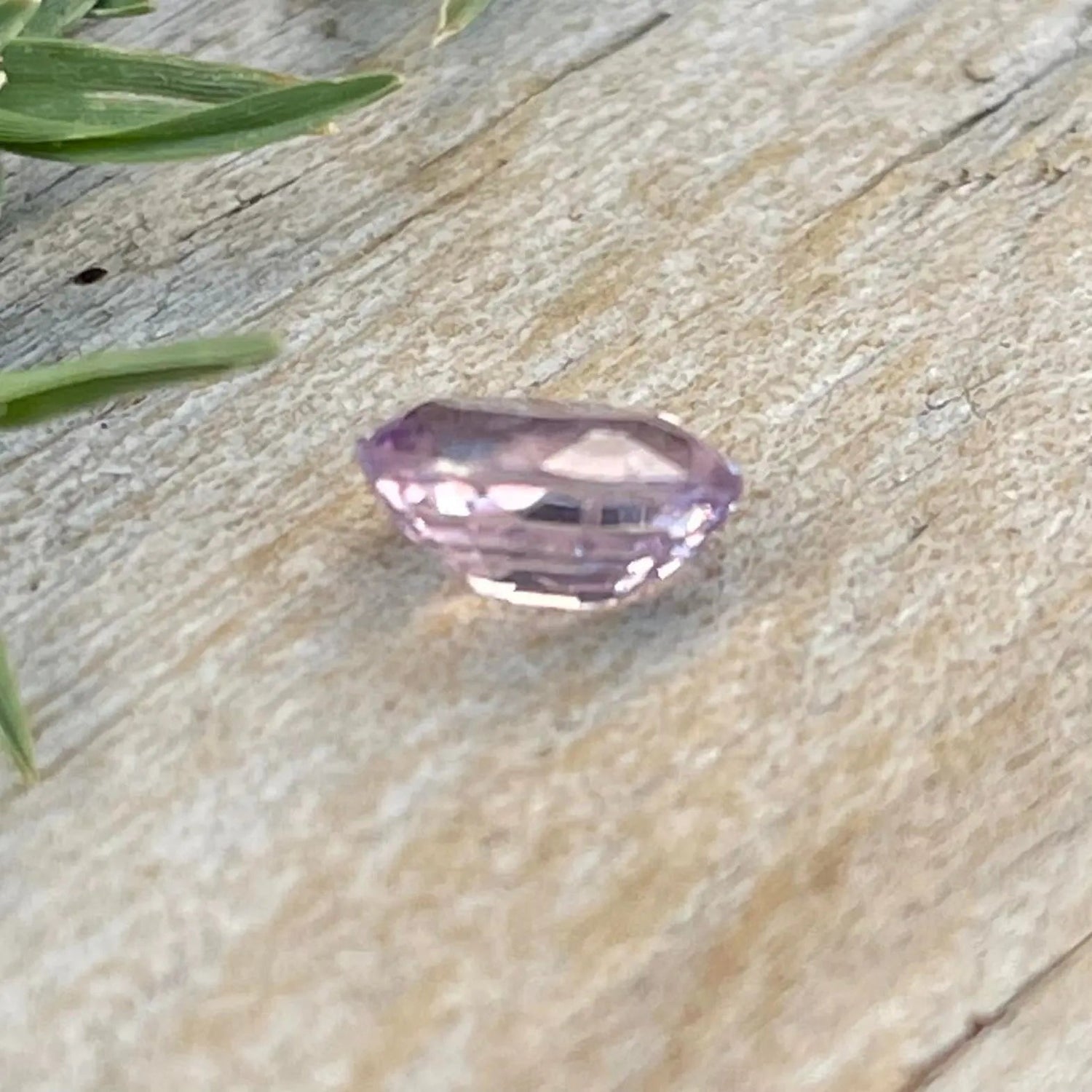 Natural Pale Pink Sapphire - Sapphirepal
