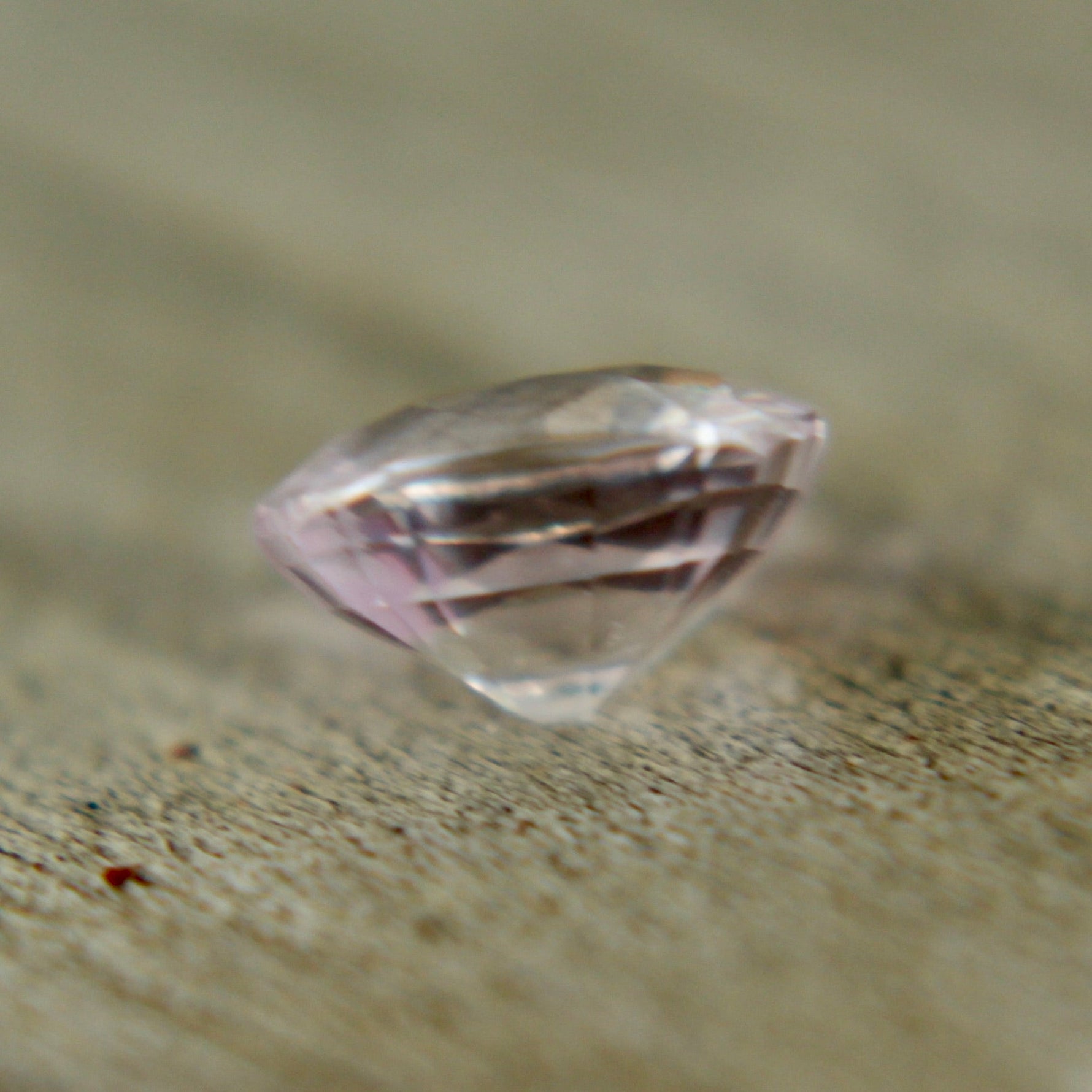 Natural Pale Pink Sapphire - Sapphirepal